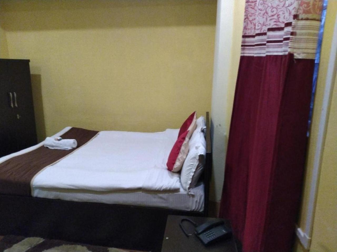 Double Room With Private Bathroom photo 3