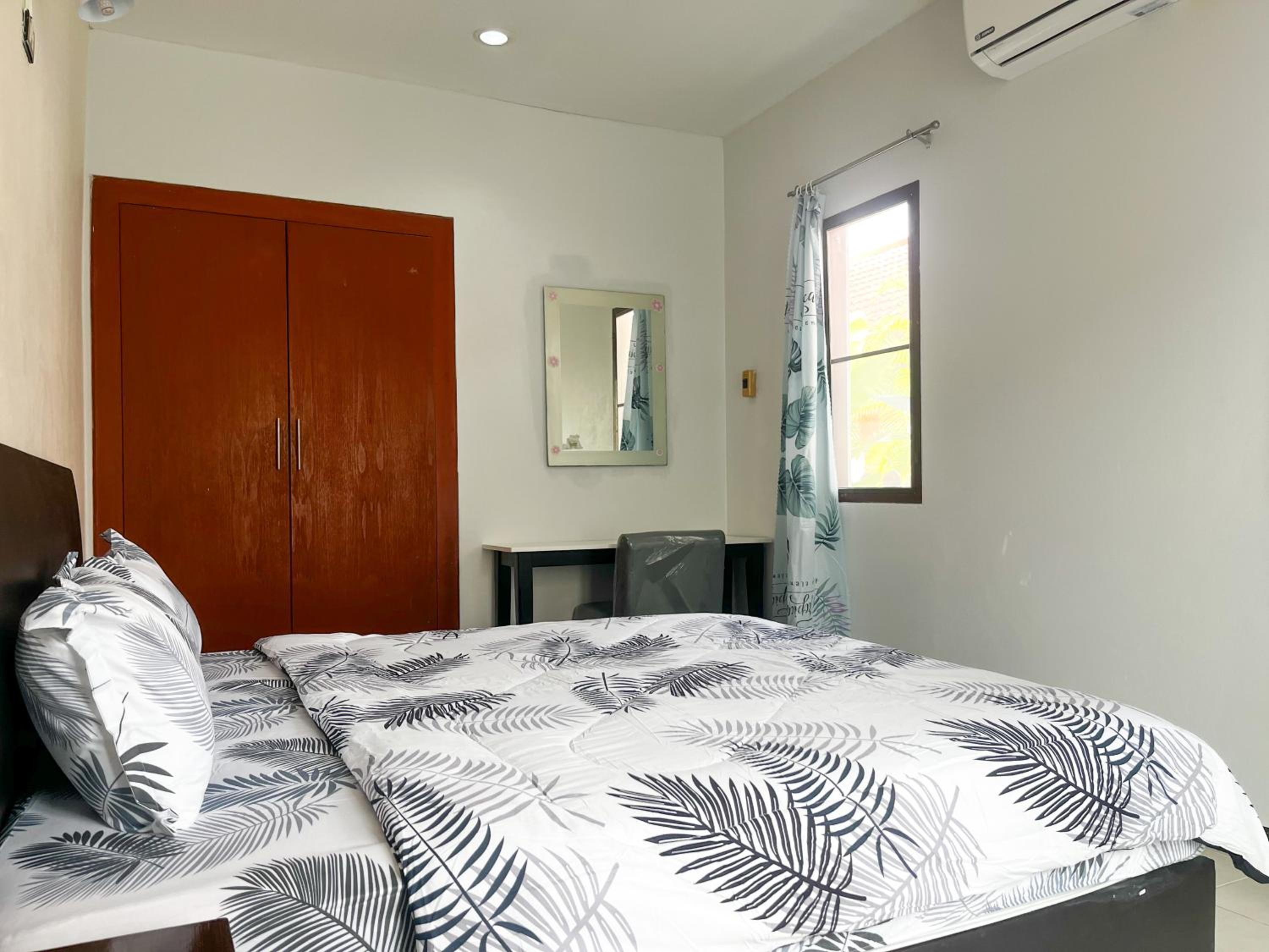 Two-Bedroom House photo 1