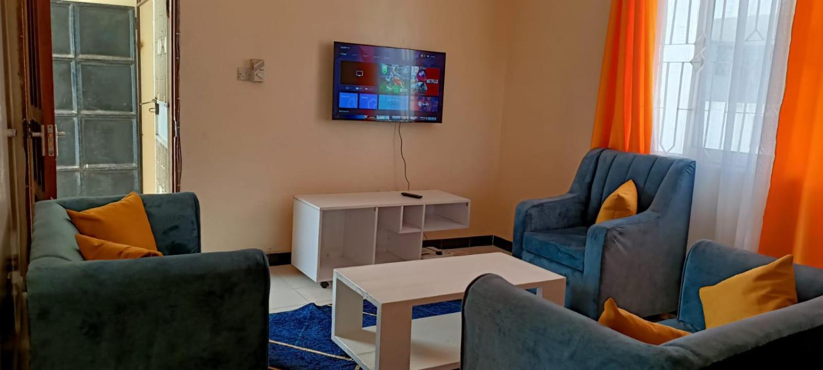 Two-Bedroom House photo 1