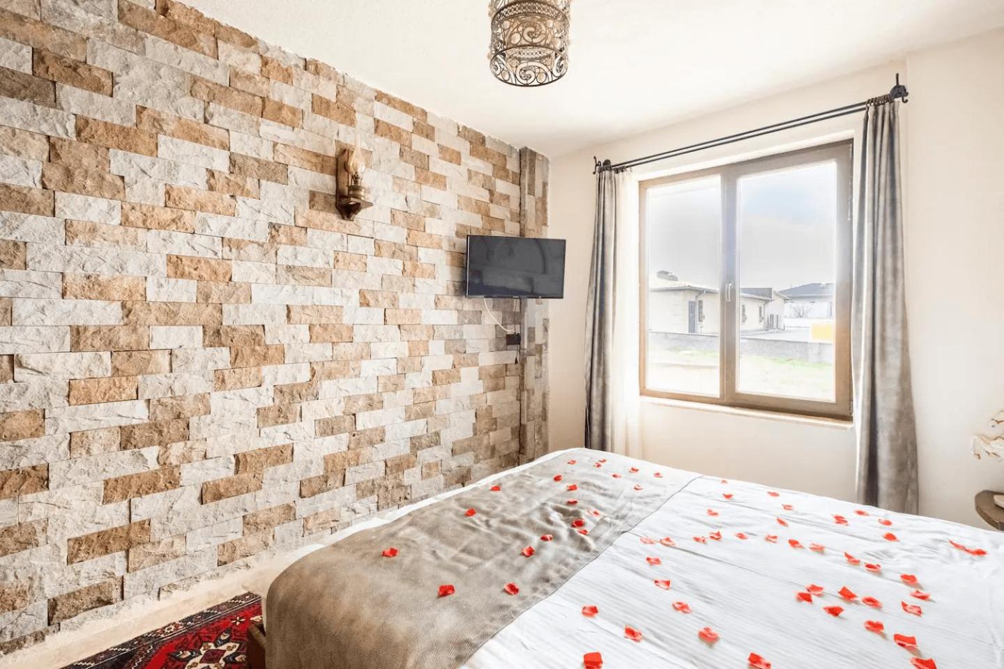 Standard Double Room - Photo 5