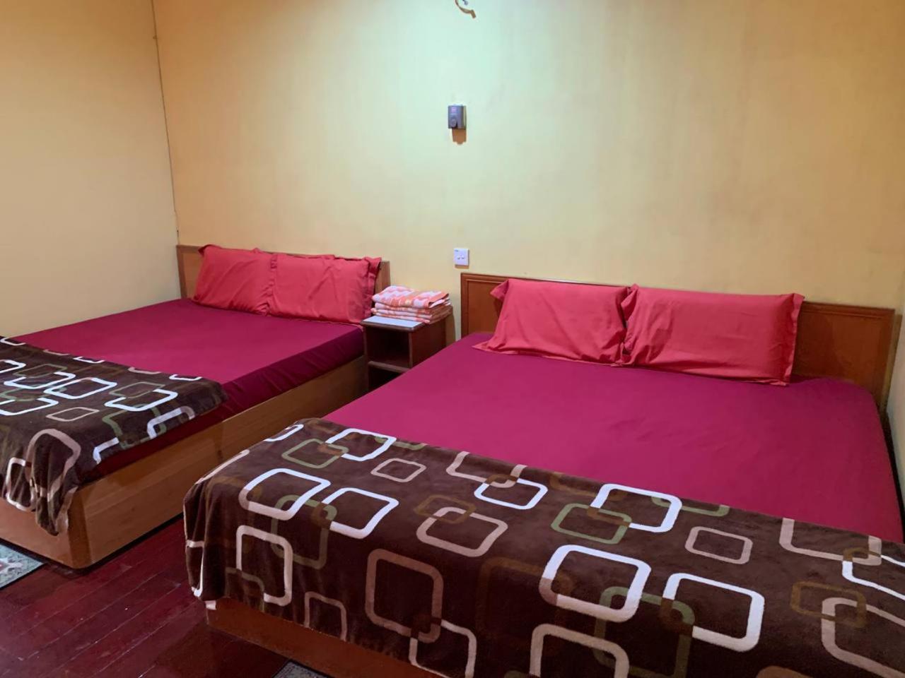 Quadruple Room with Private Bathroom photo 2
