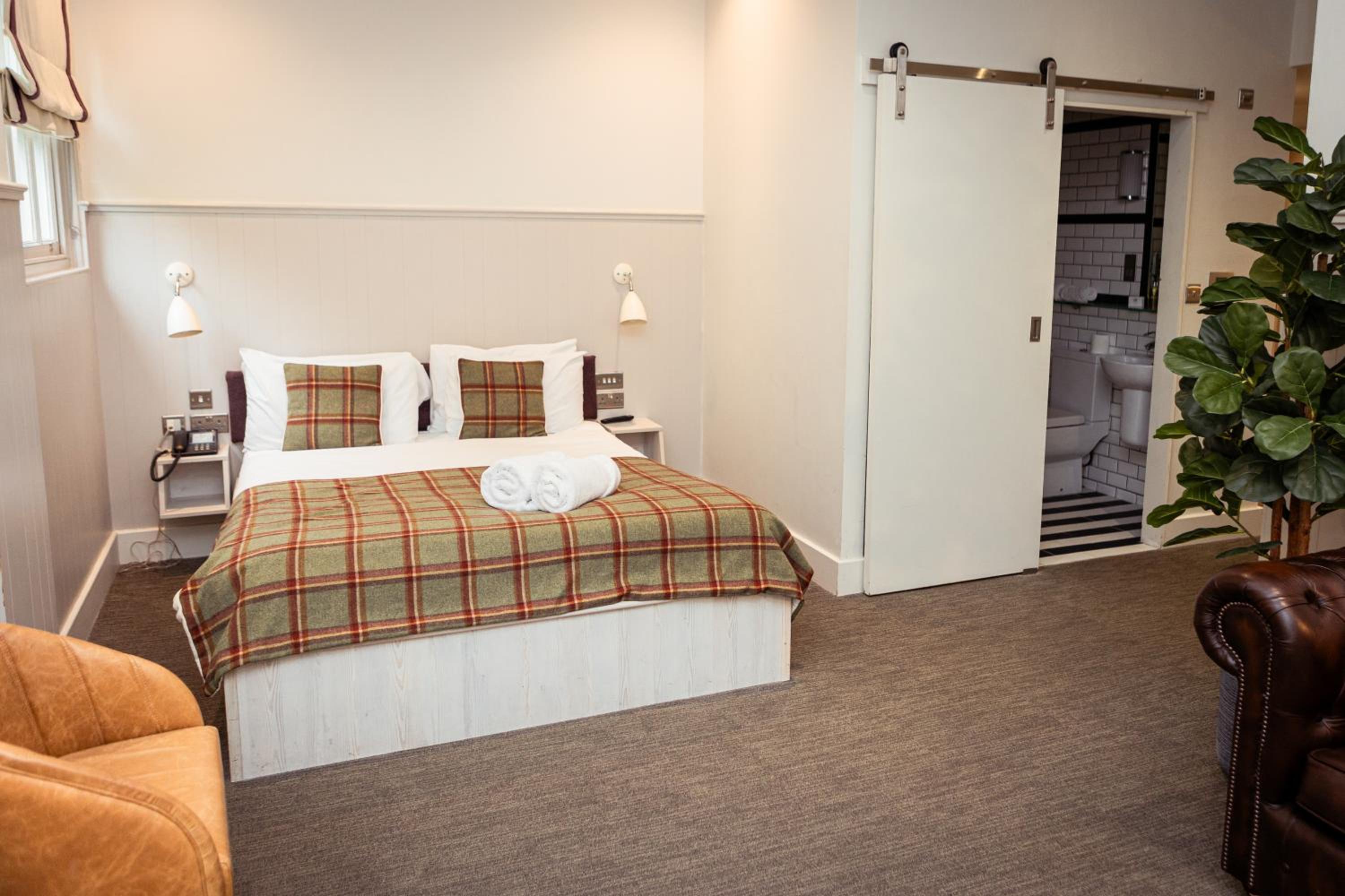 Superior Deluxe Double Room  photo 1