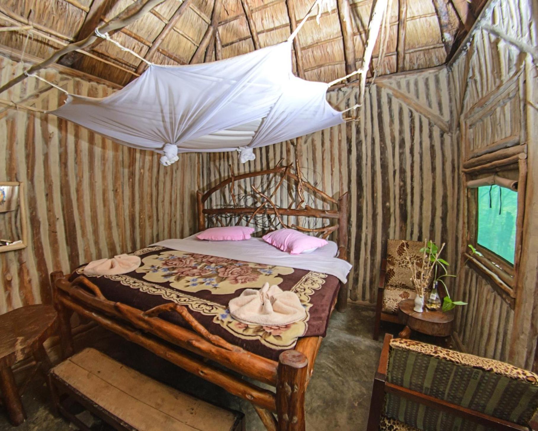 Basic Triple Room photo 2