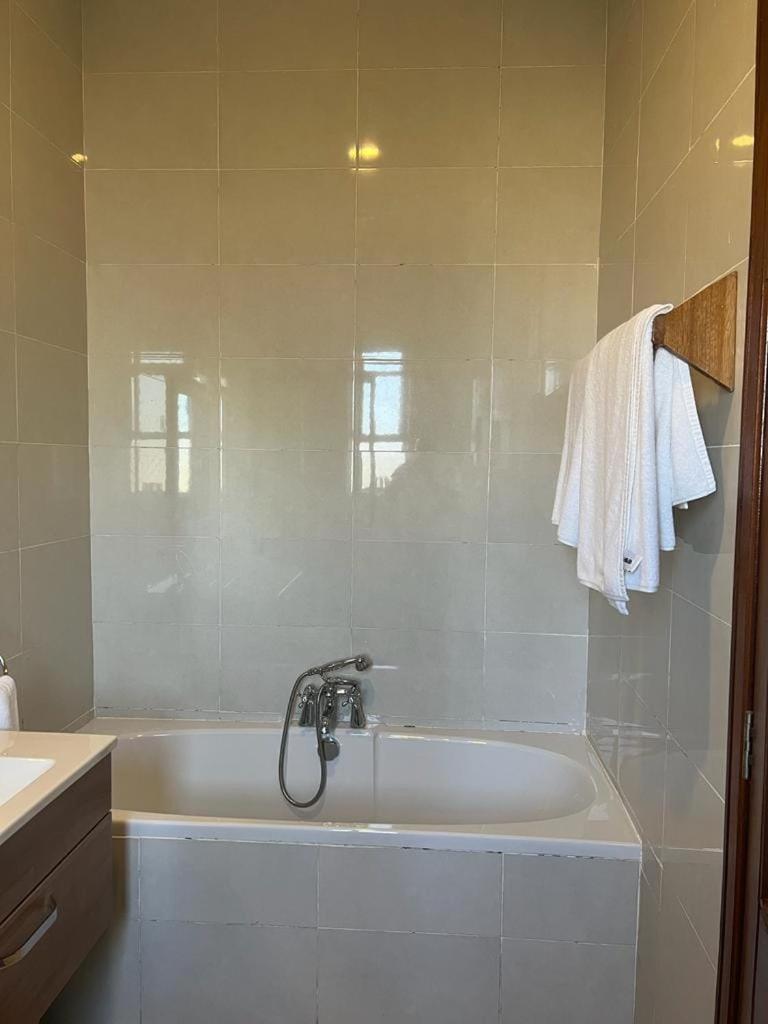 Three-Bedroom Villa photo 3