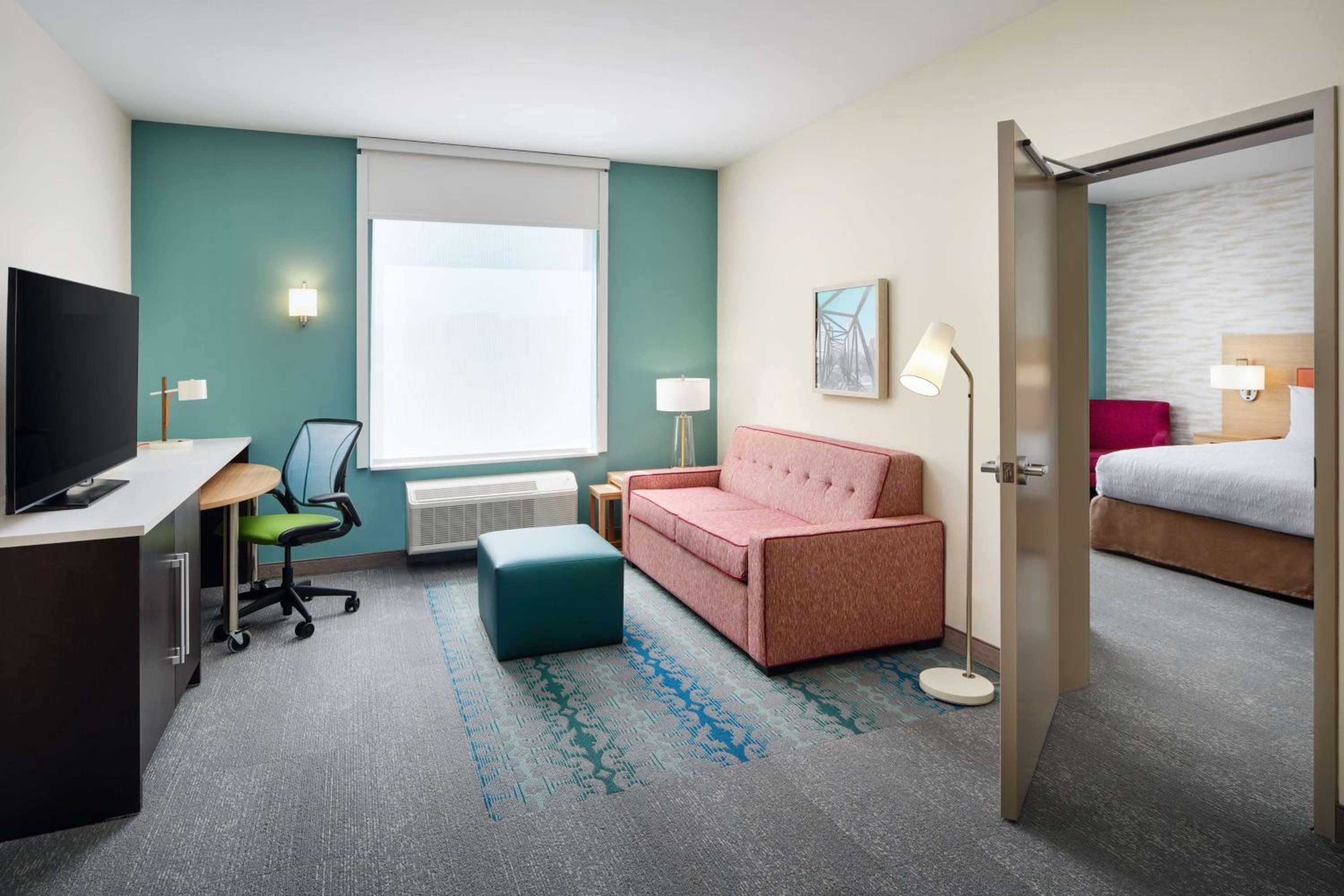 King Suite with Roll-In Shower - Mobility Accessible  - Photo 1