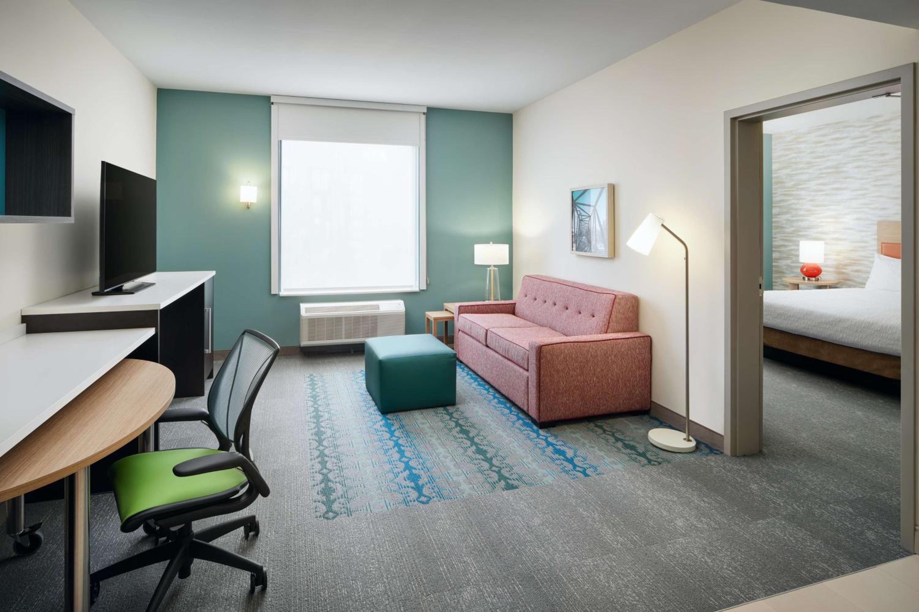 One-Bedroom King Suite - Photo 1
