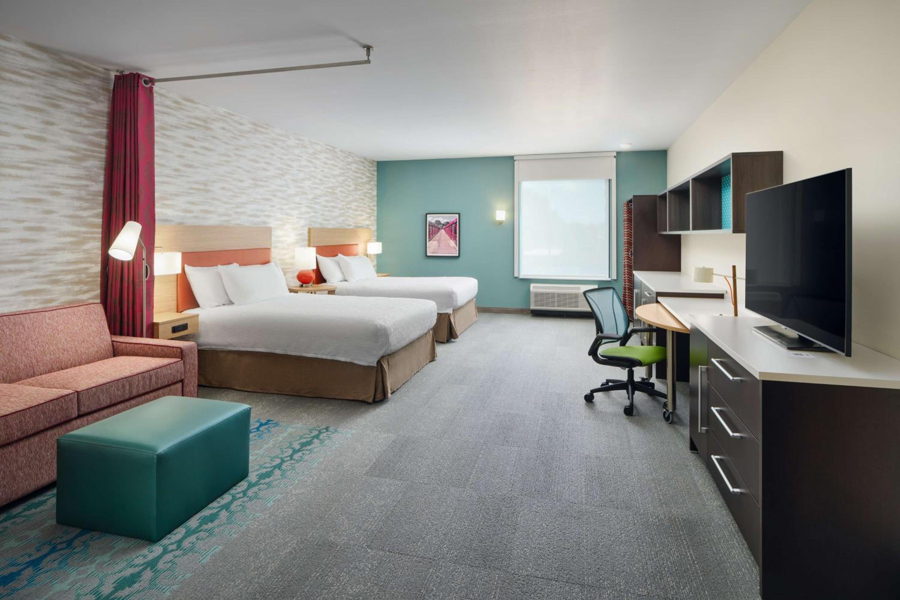 Studio Suite with Two Queen Beds and Tub - Mobility Access - Photo 1