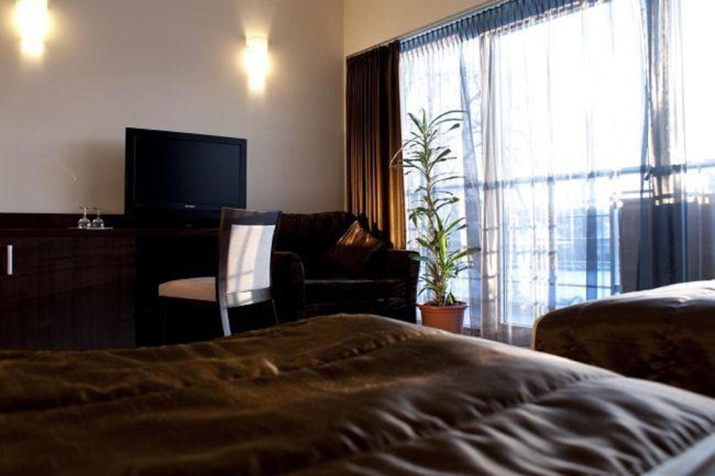 Superior Double or Twin Room - Photo 3