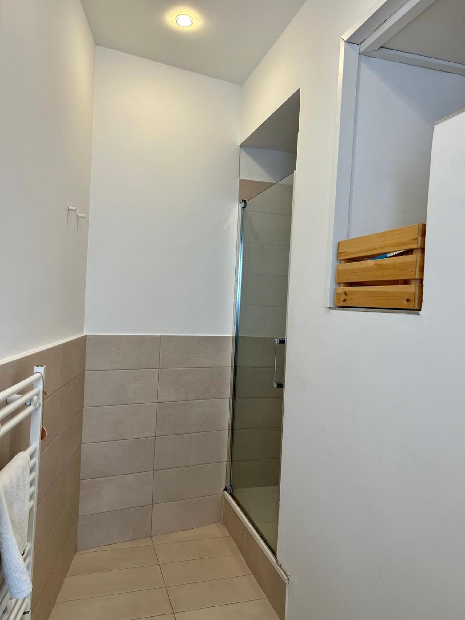 Deluxe Studio - Photo 18