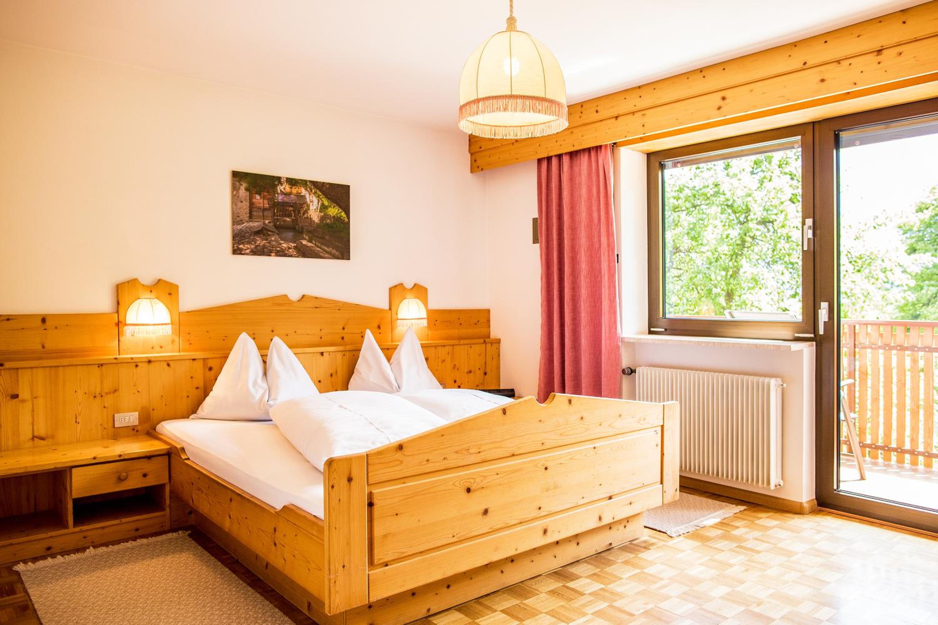 Quadruple Room with Mountain View photo 1