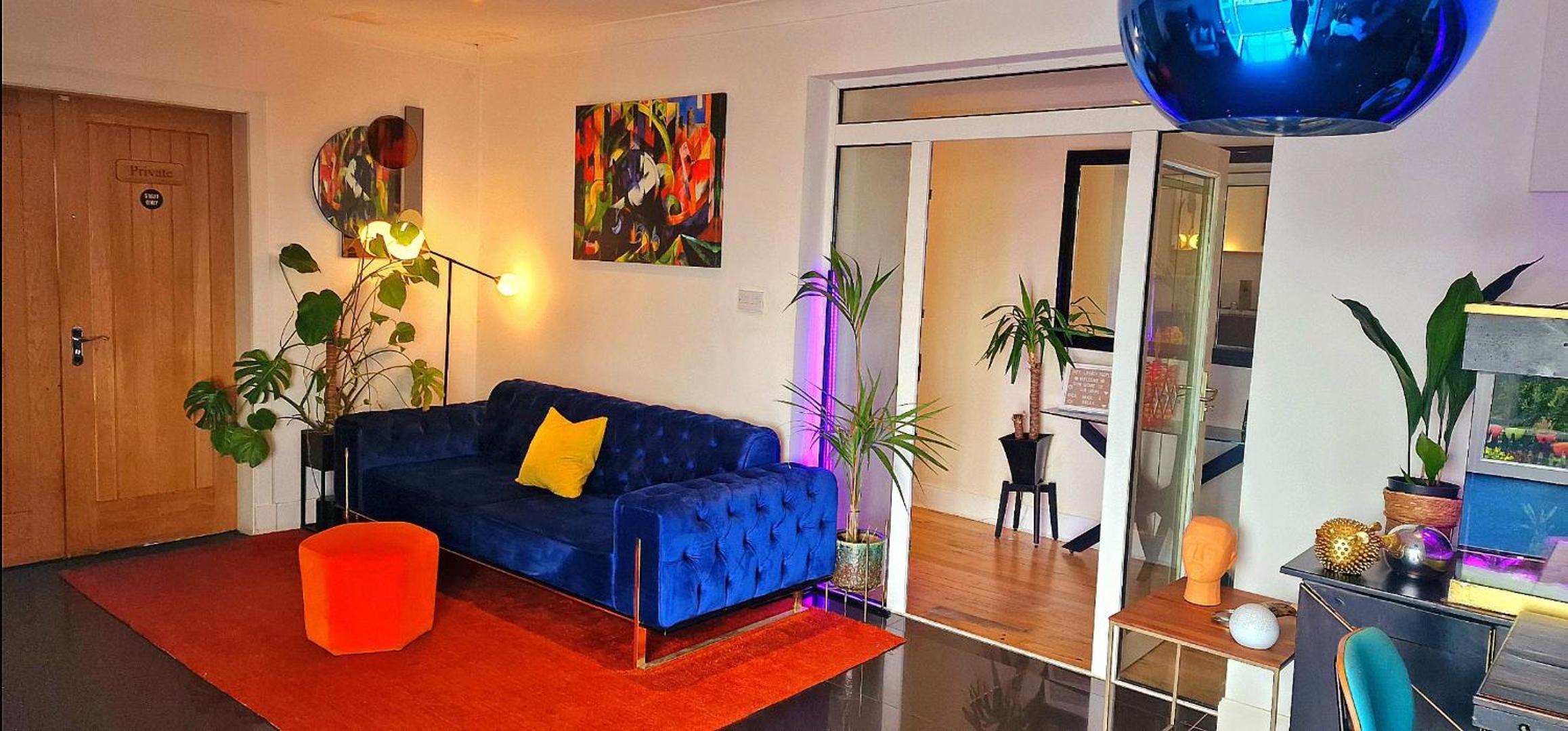 Deluxe King Suite - Photo 7