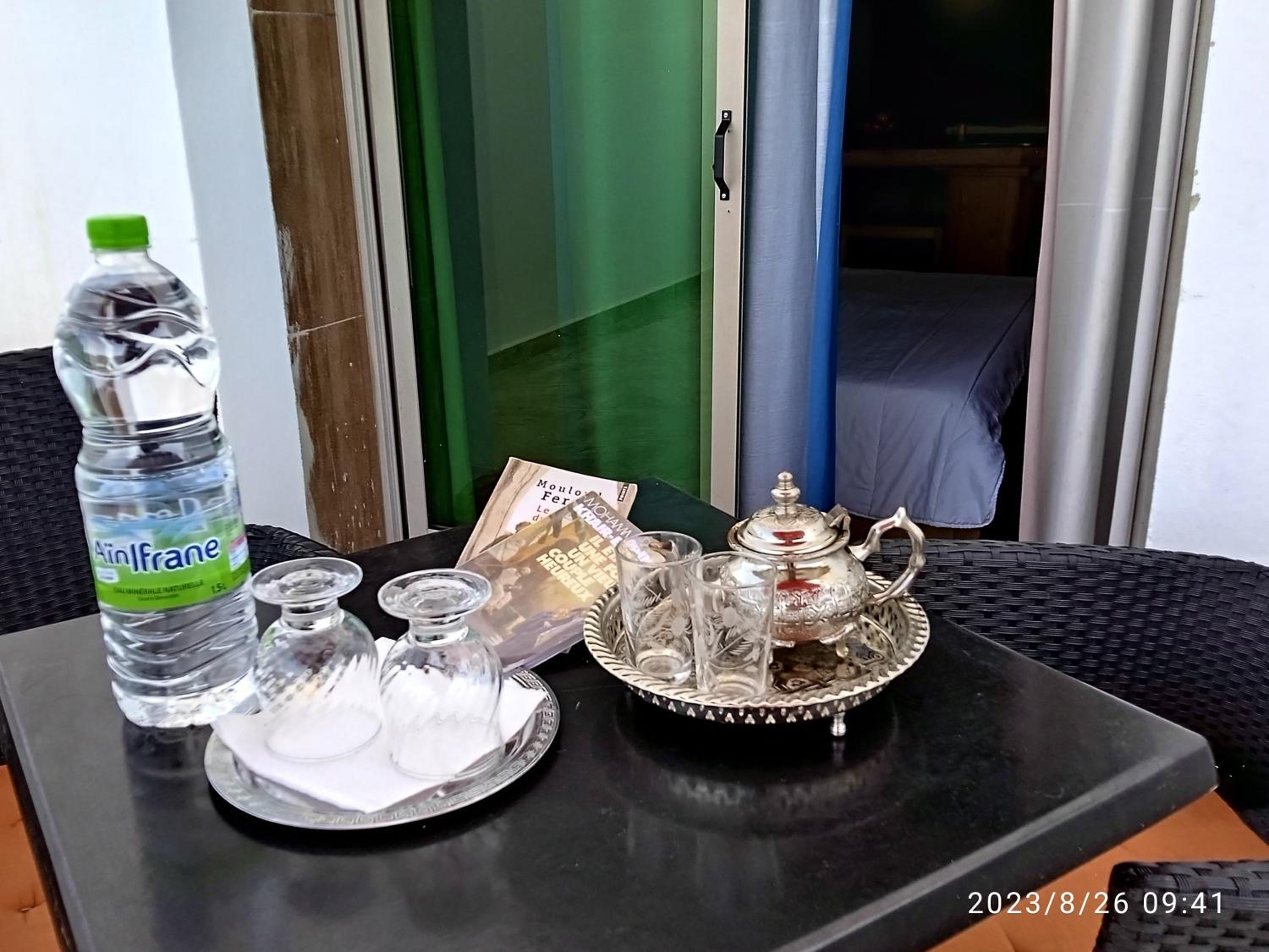 Family Suite with Balcony - Photo 12