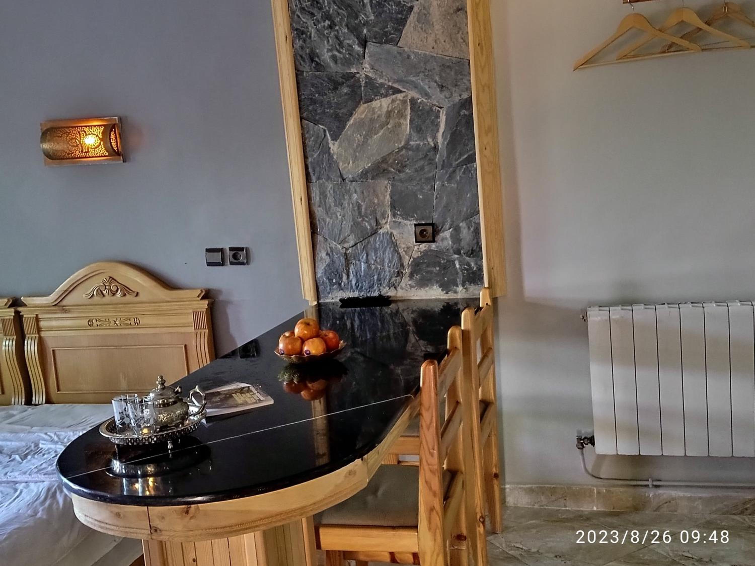 Family Suite with Balcony - Photo 10
