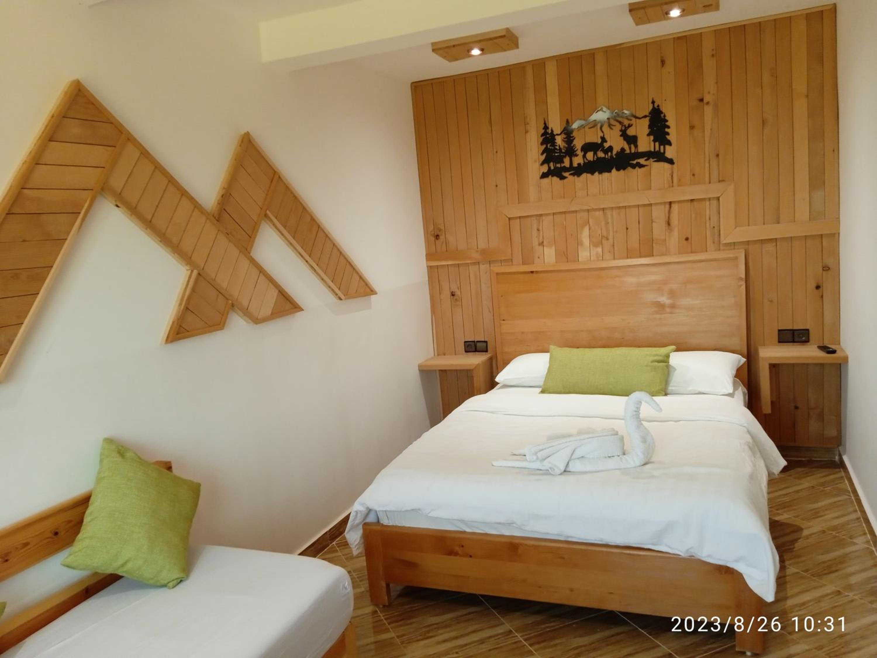 Suite with Garden View - Photo 10