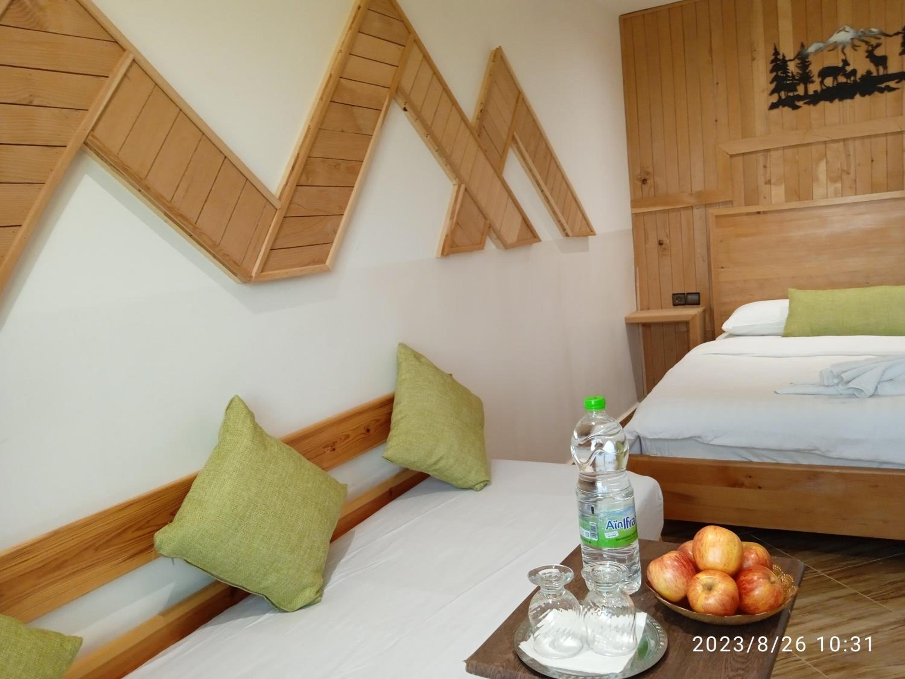 Suite with Garden View - Photo 9