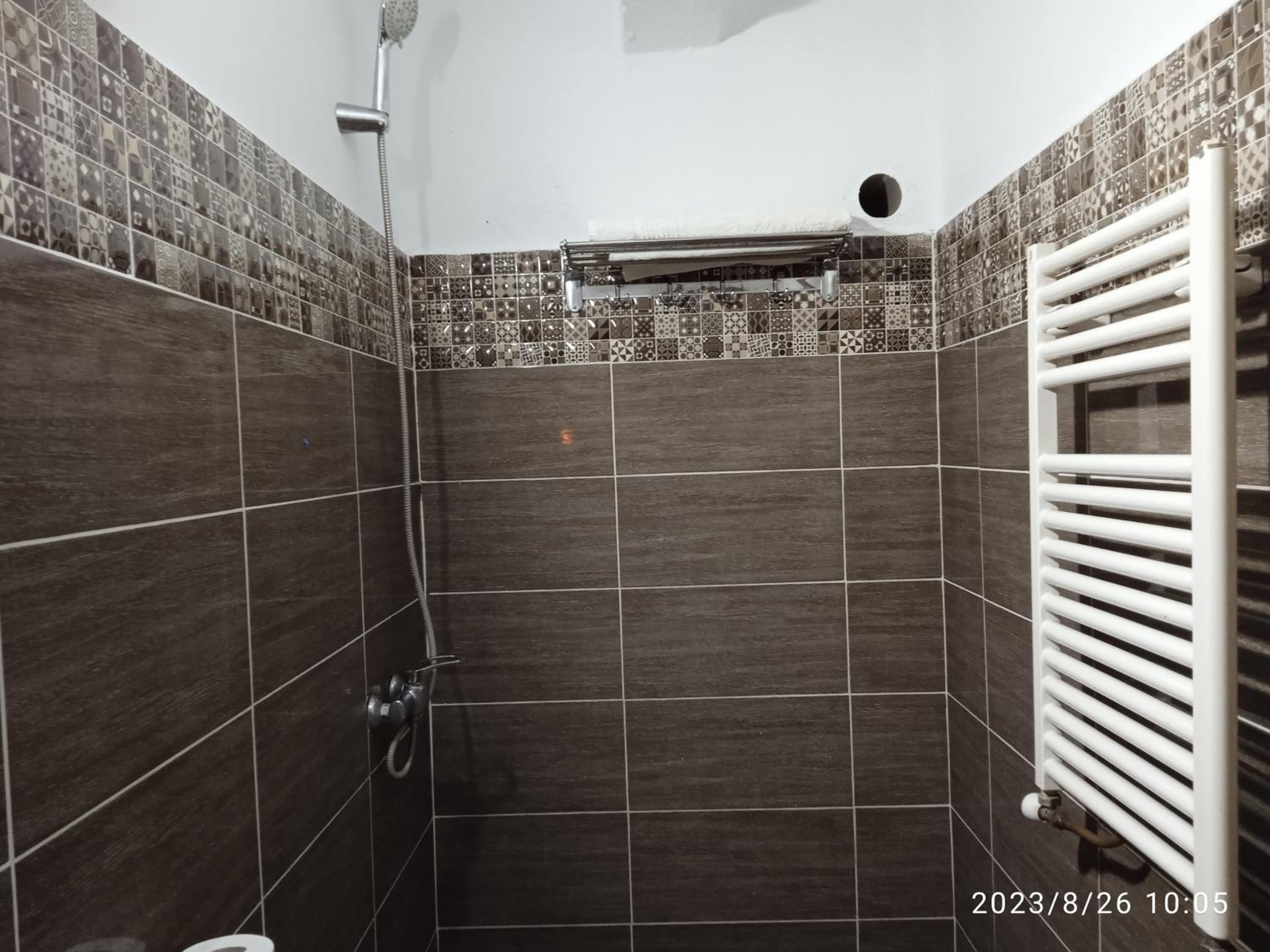 Family Double Room - Photo 8