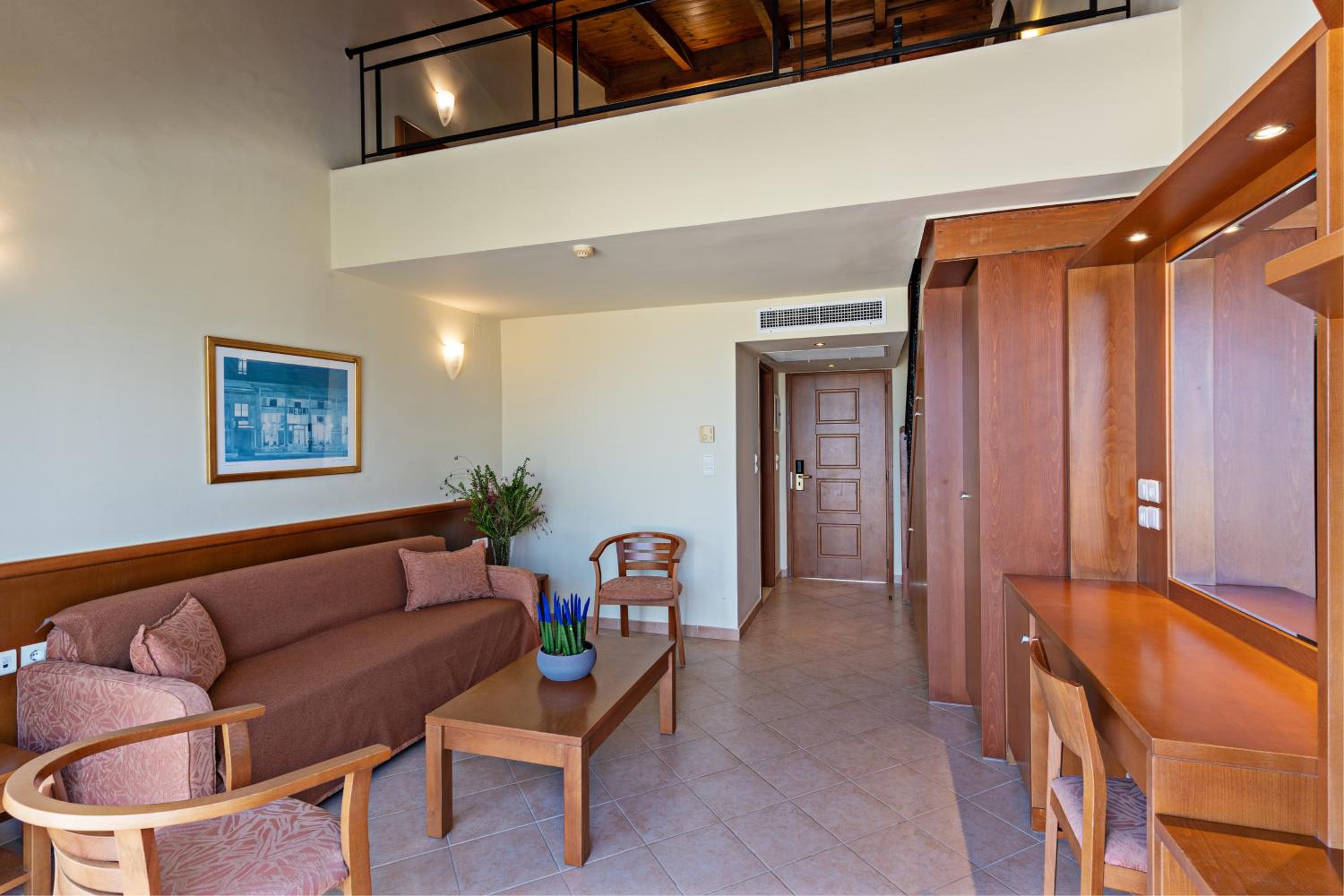 Maisonette photo 2