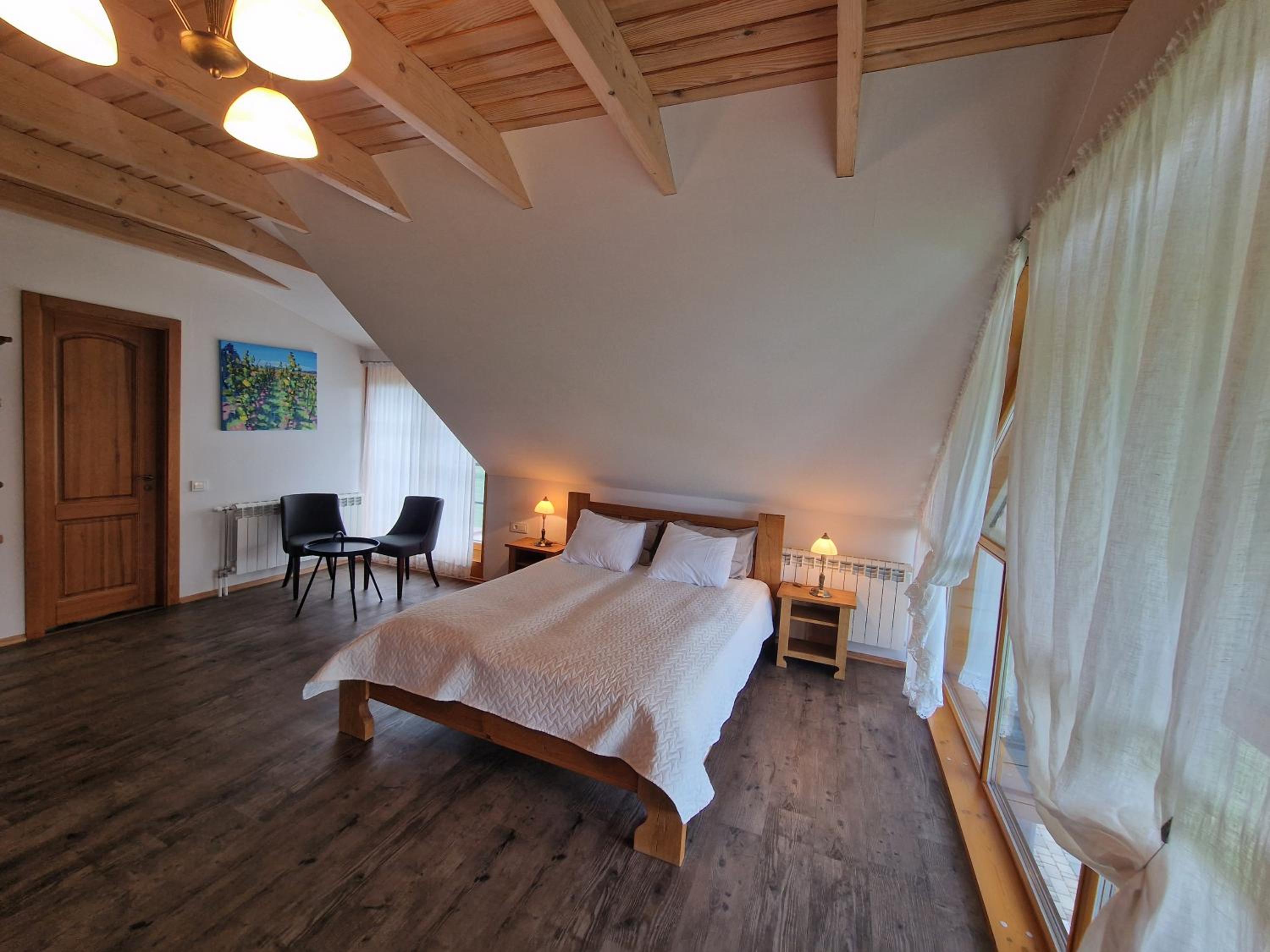 Double Room with Private Bathroom photo 3