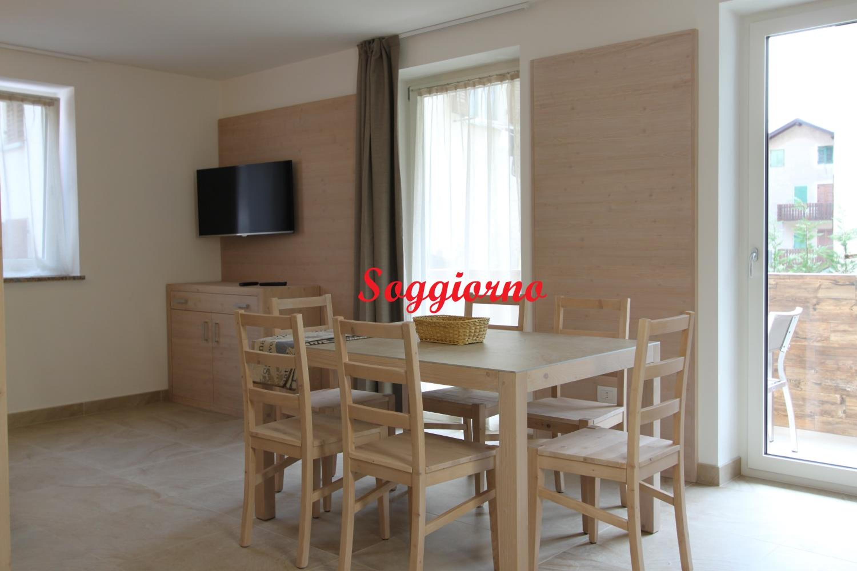Two-Bedroom Apartment (8 Adults) photo 1