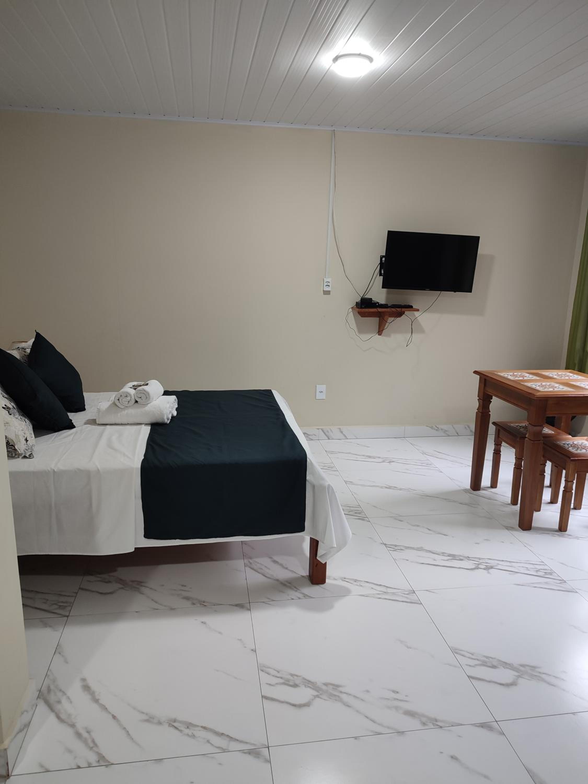 Deluxe Triple Room - Photo 4