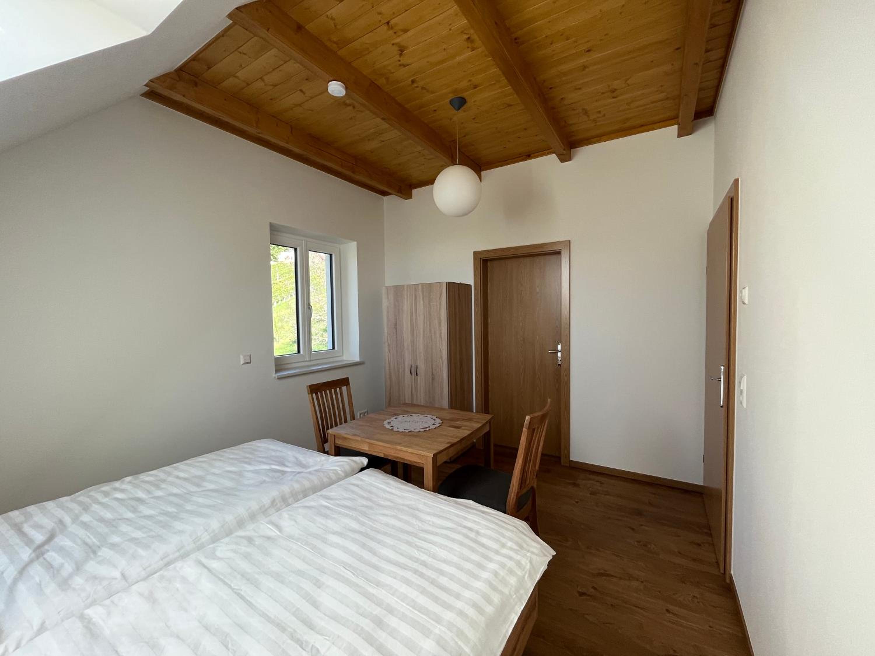 Double Room with Private Bathroom photo 2
