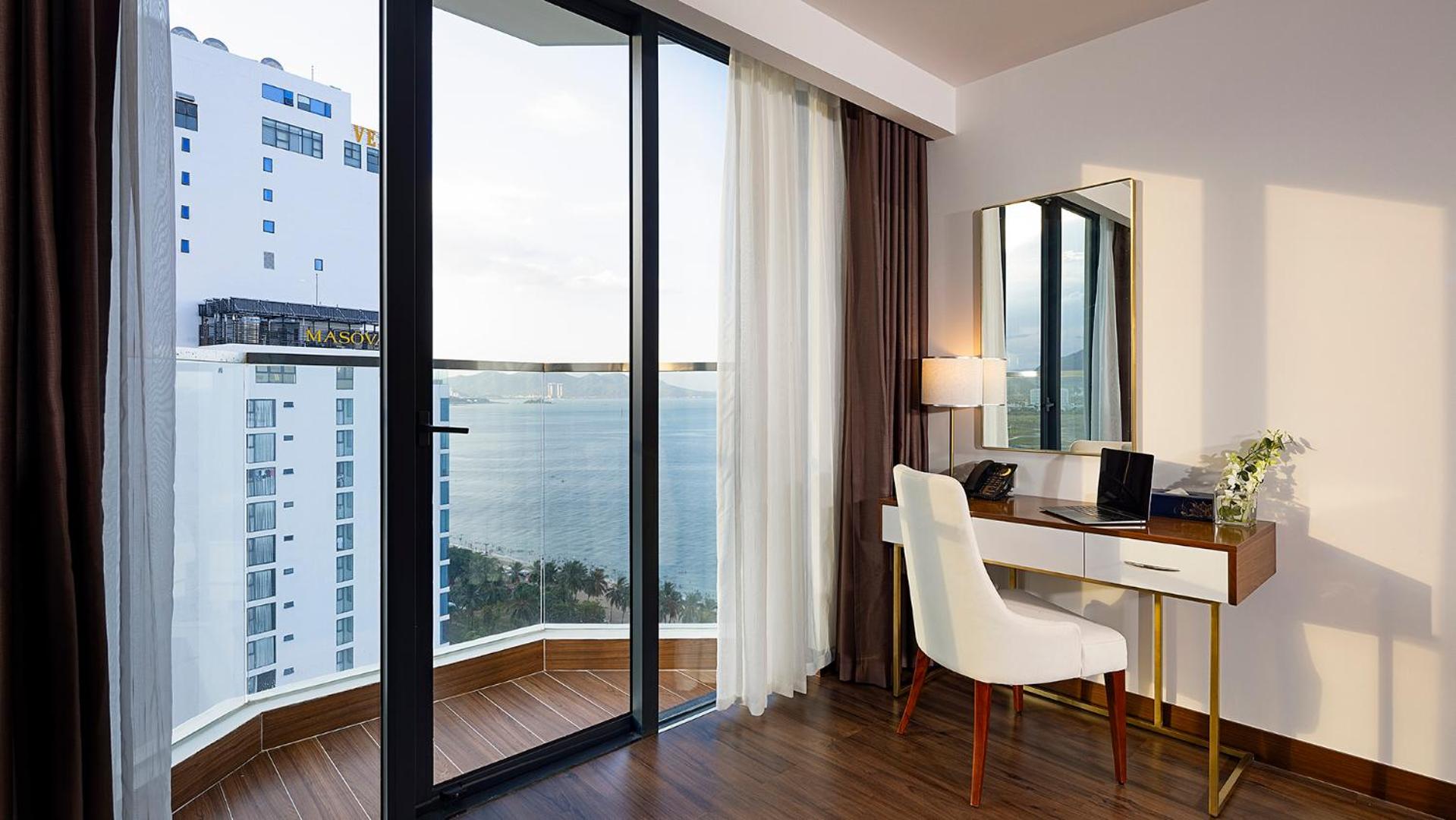 Junior Suite - Photo 2