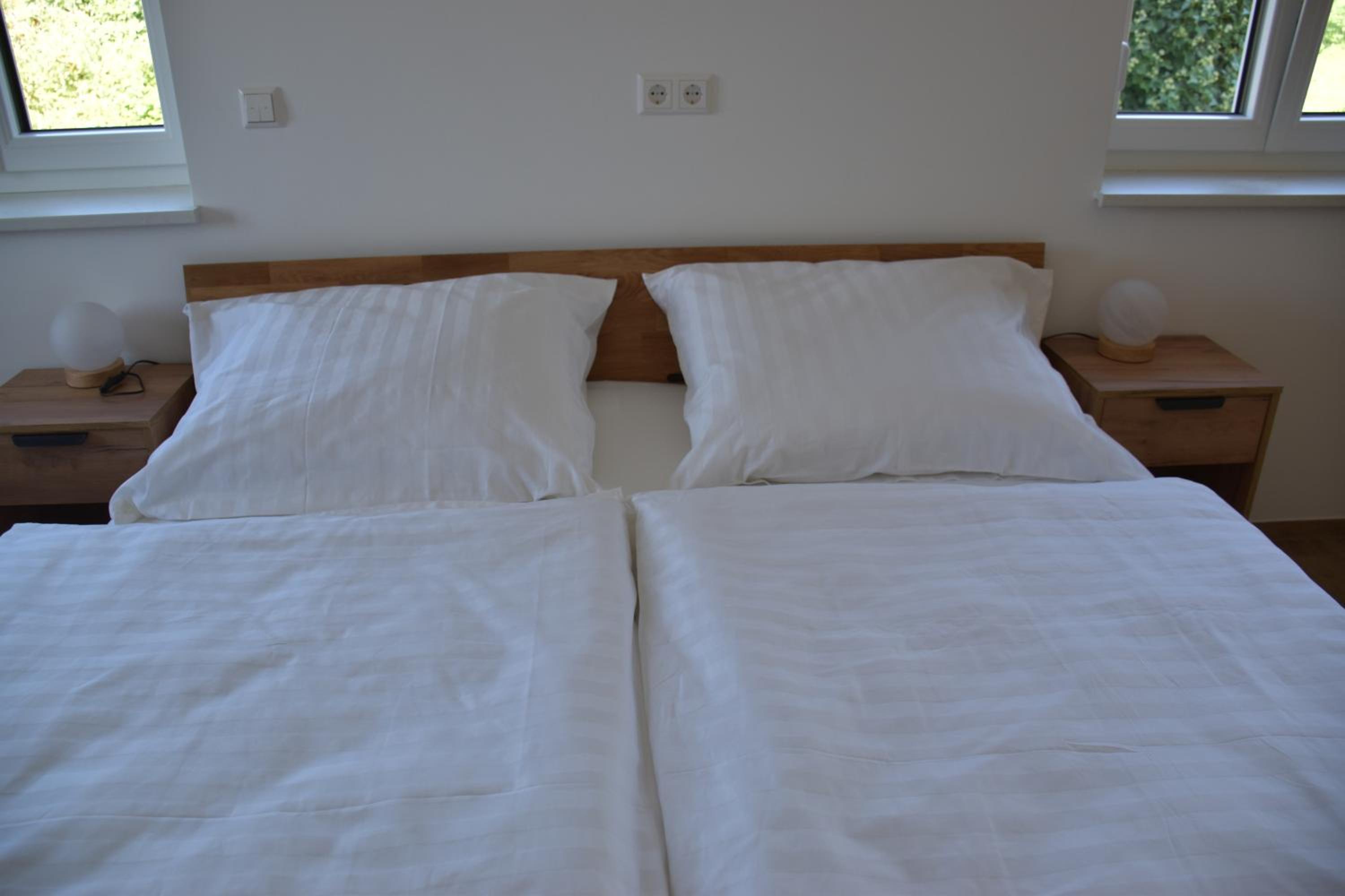 Double Room with Private Bathroom photo 2