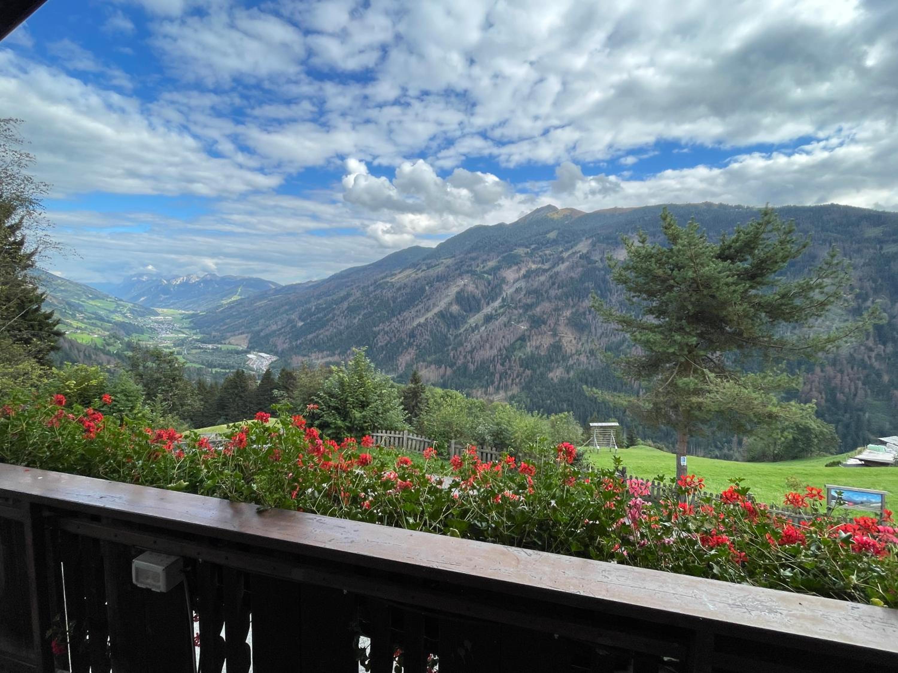 Triple Room with Mountain View photo 3