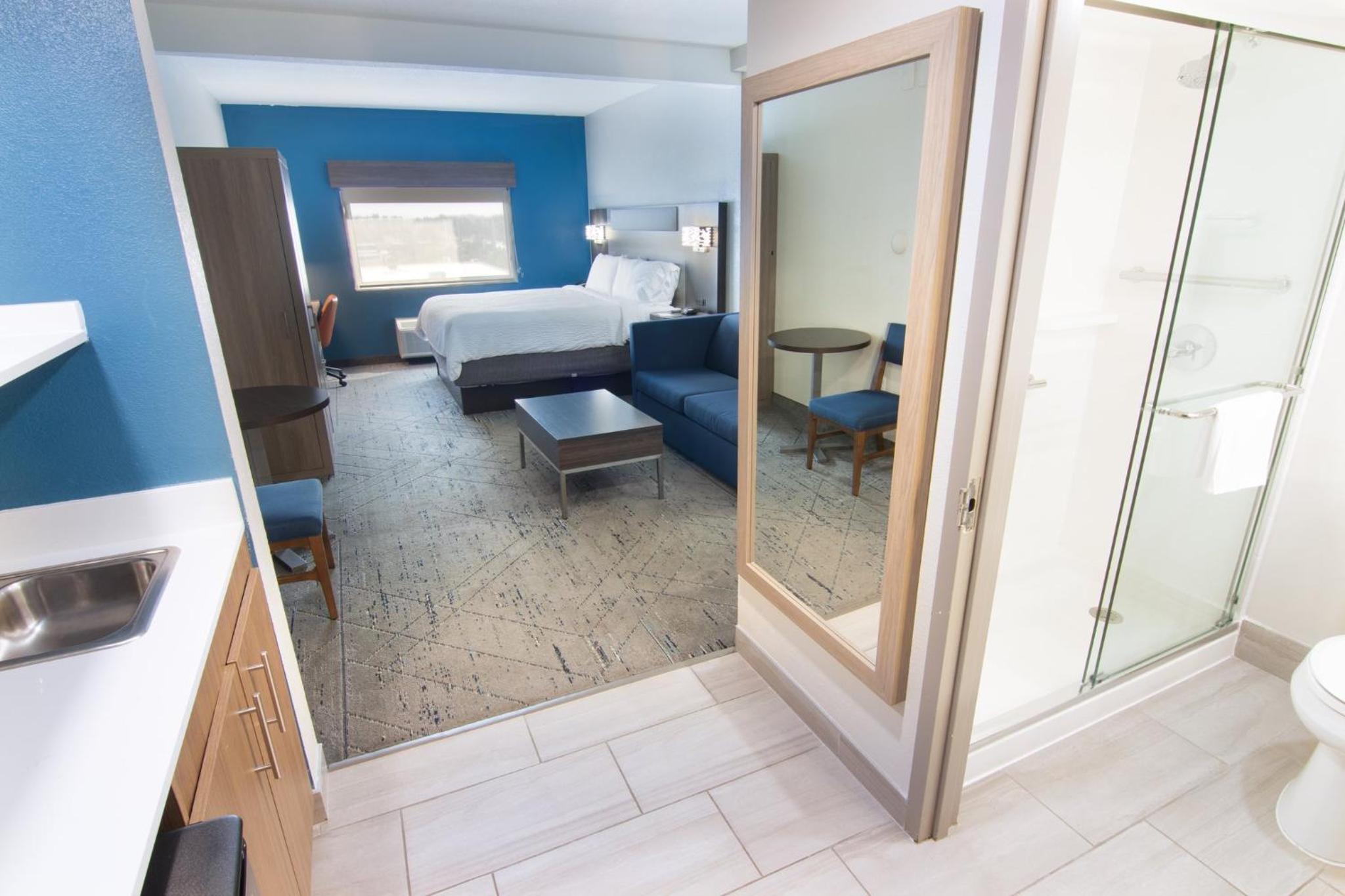 King Suite - Photo 1