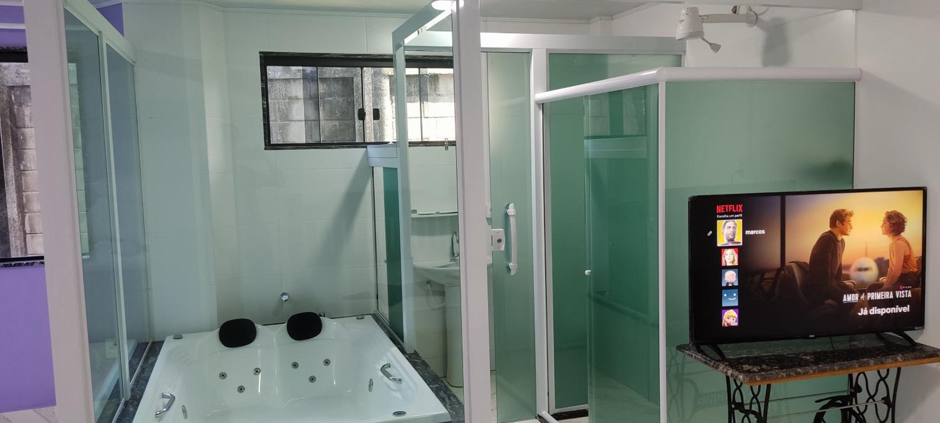 Double Room with Spa Bath - Photo 6