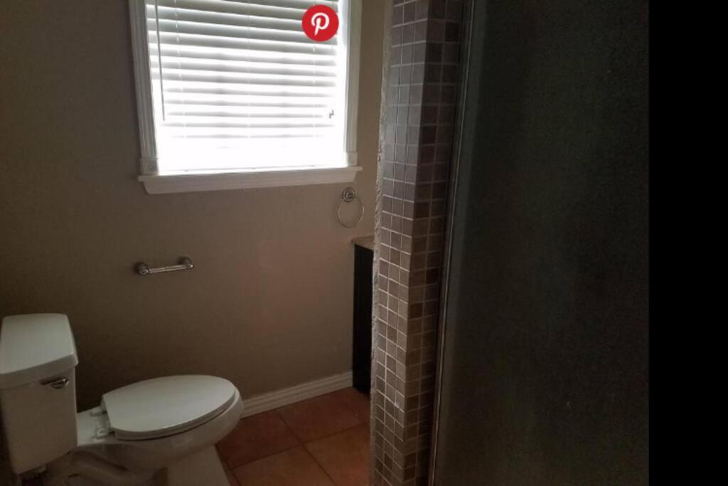 Three-Bedroom House photo 3