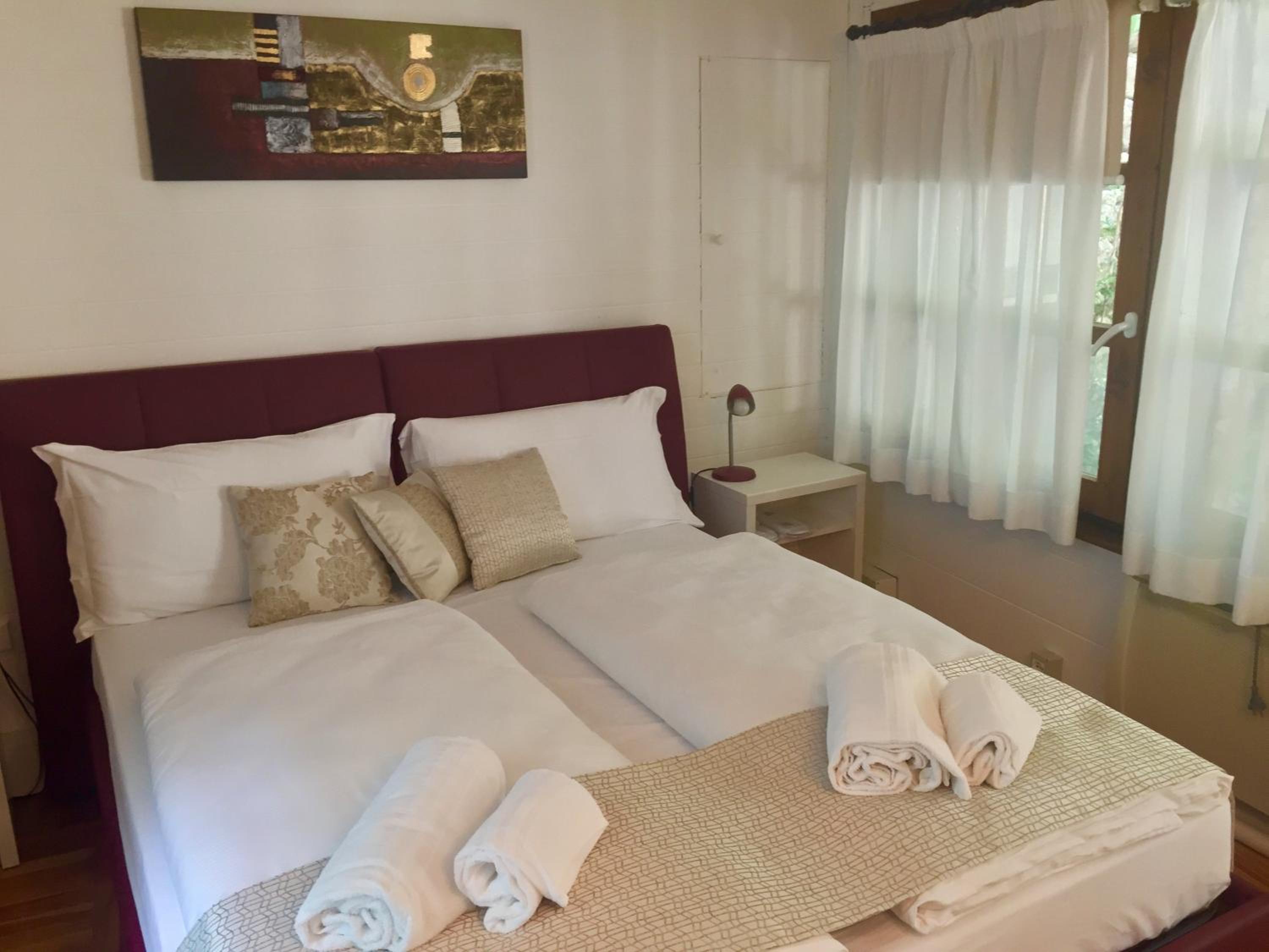 Double or Twin Room photo 2