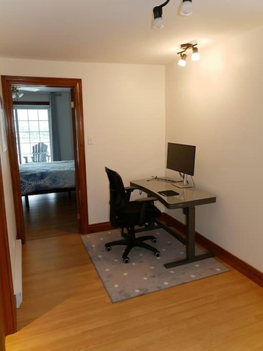 Apartment with Lake View photo 3