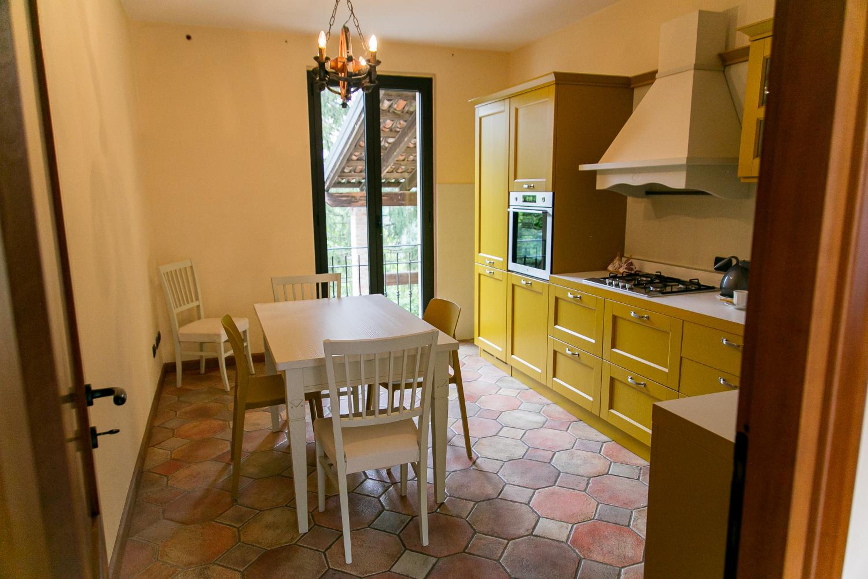 Apartment with Terrace photo 3