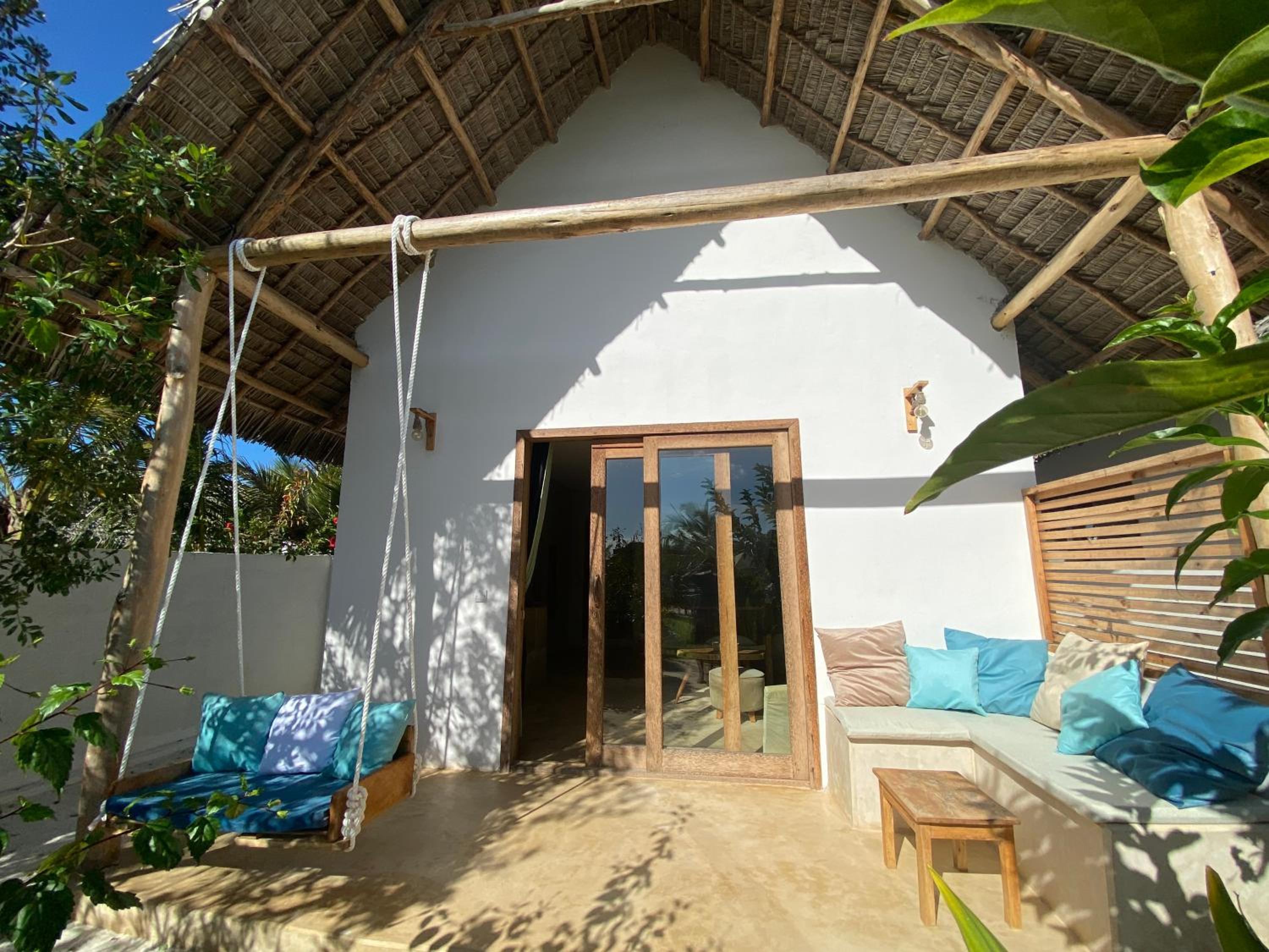 Deluxe Suite - Photo 9