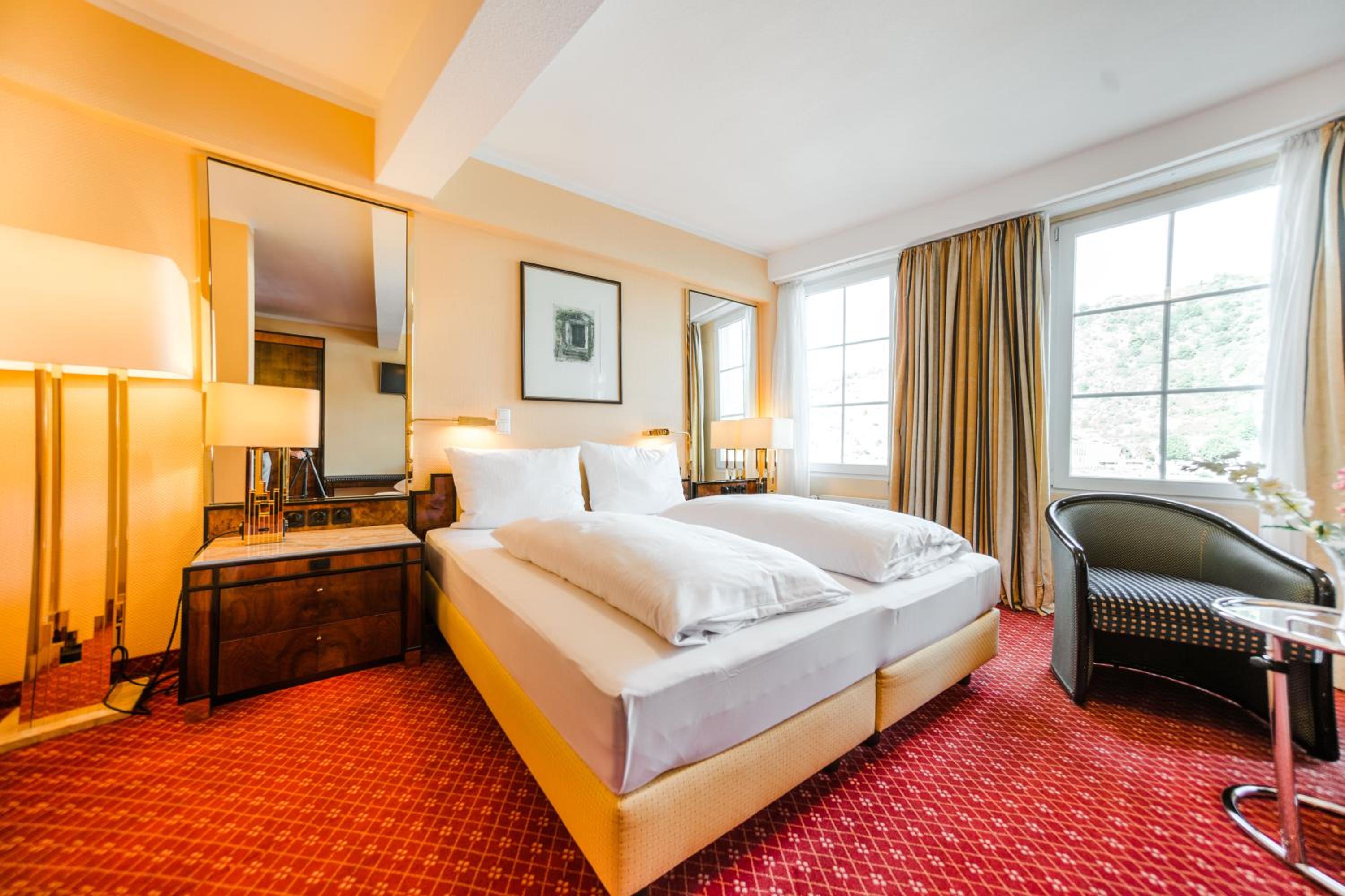 Double Room with Rhine view - Photo 1