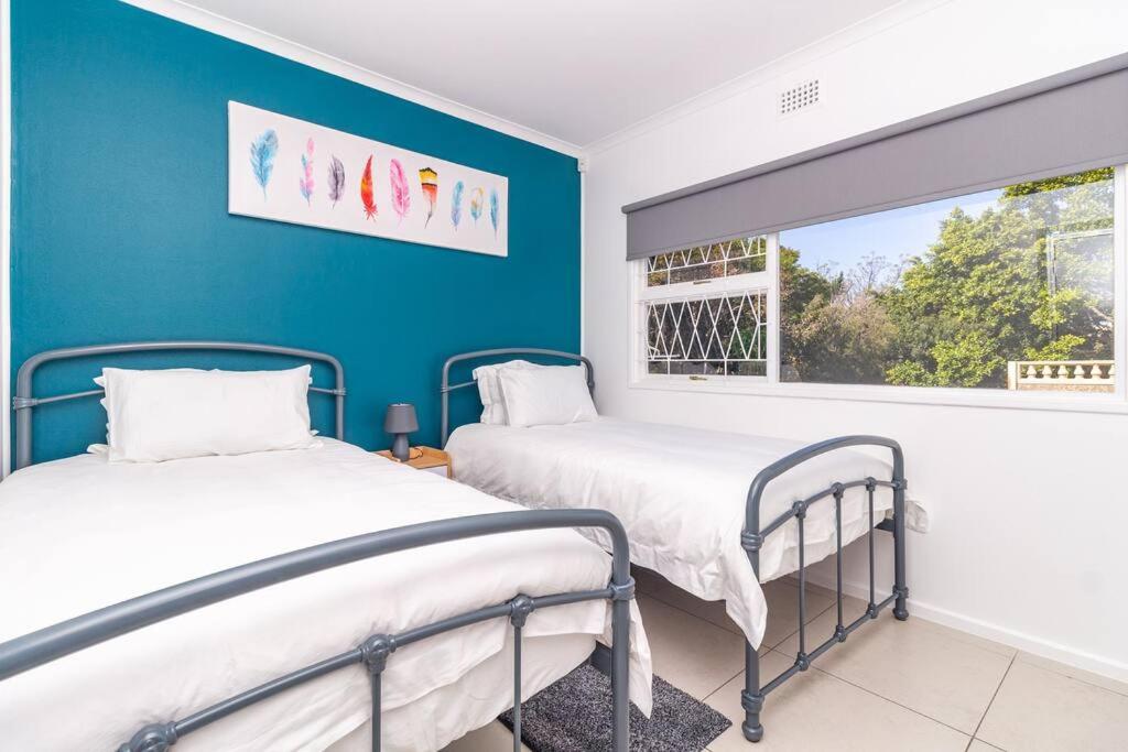 Four-Bedroom House photo 1