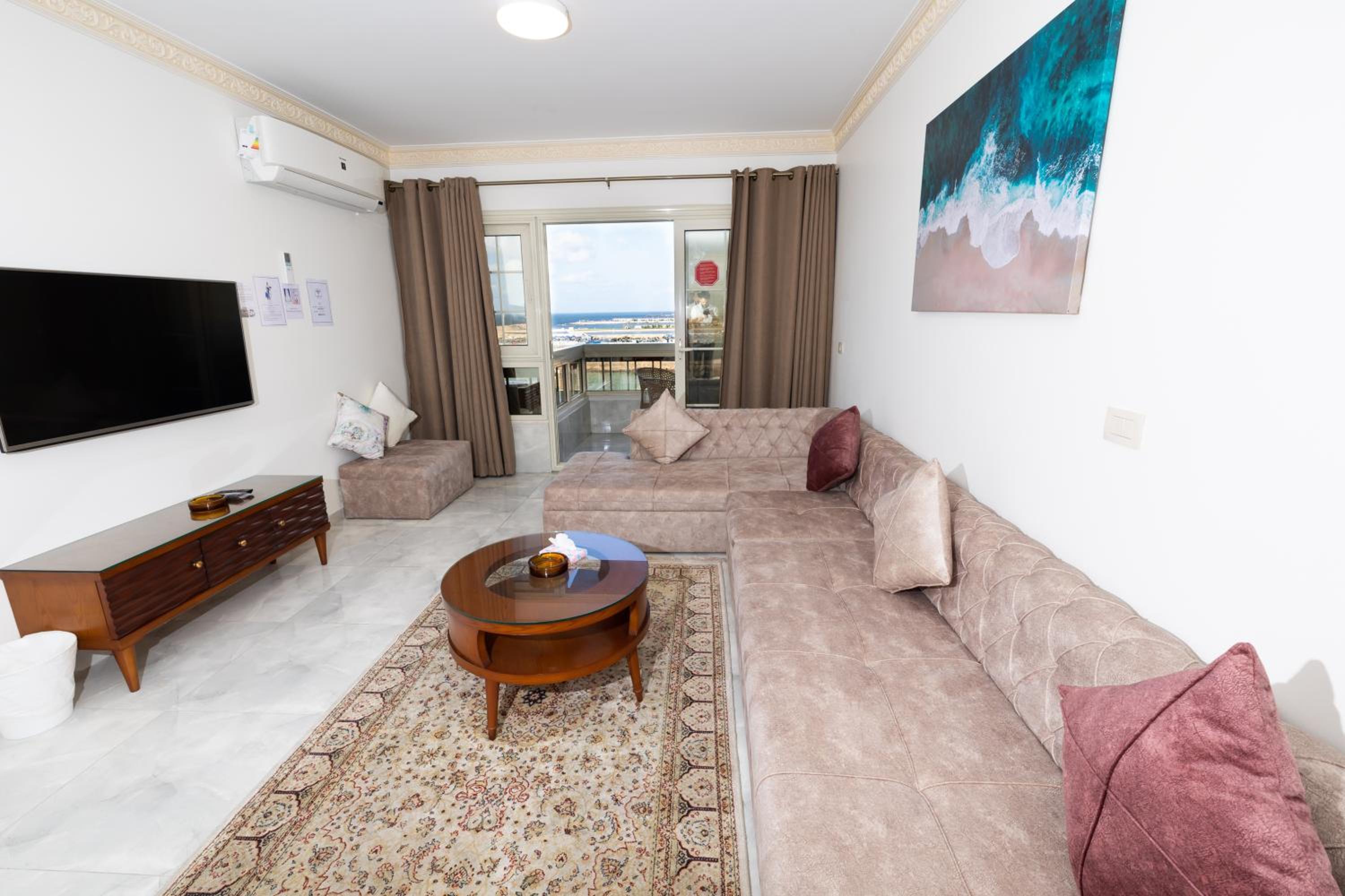 Superior Apartment photo 2