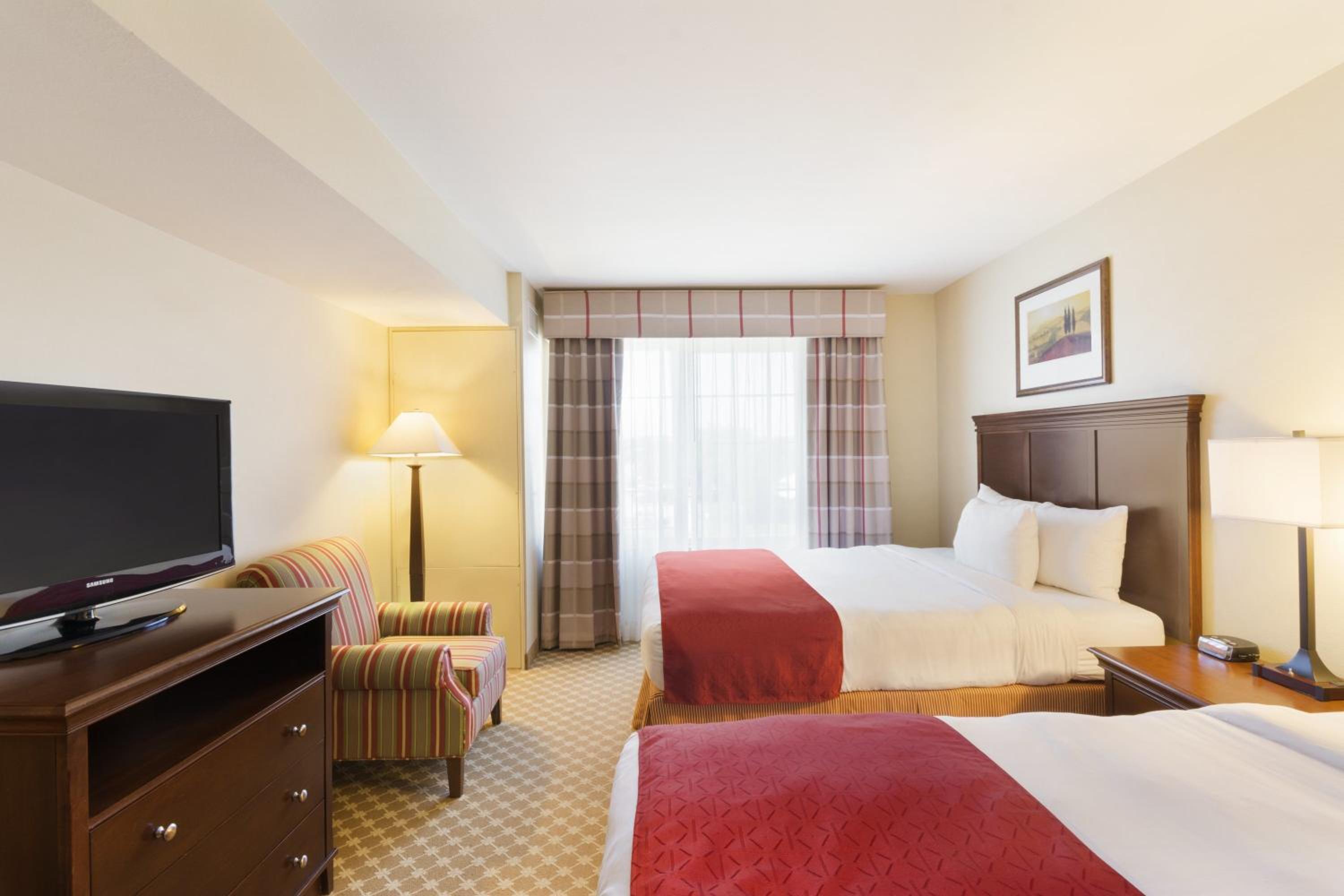 Queen Room with Two Queen Beds - Disability Access/Non-Smoking - Photo 1