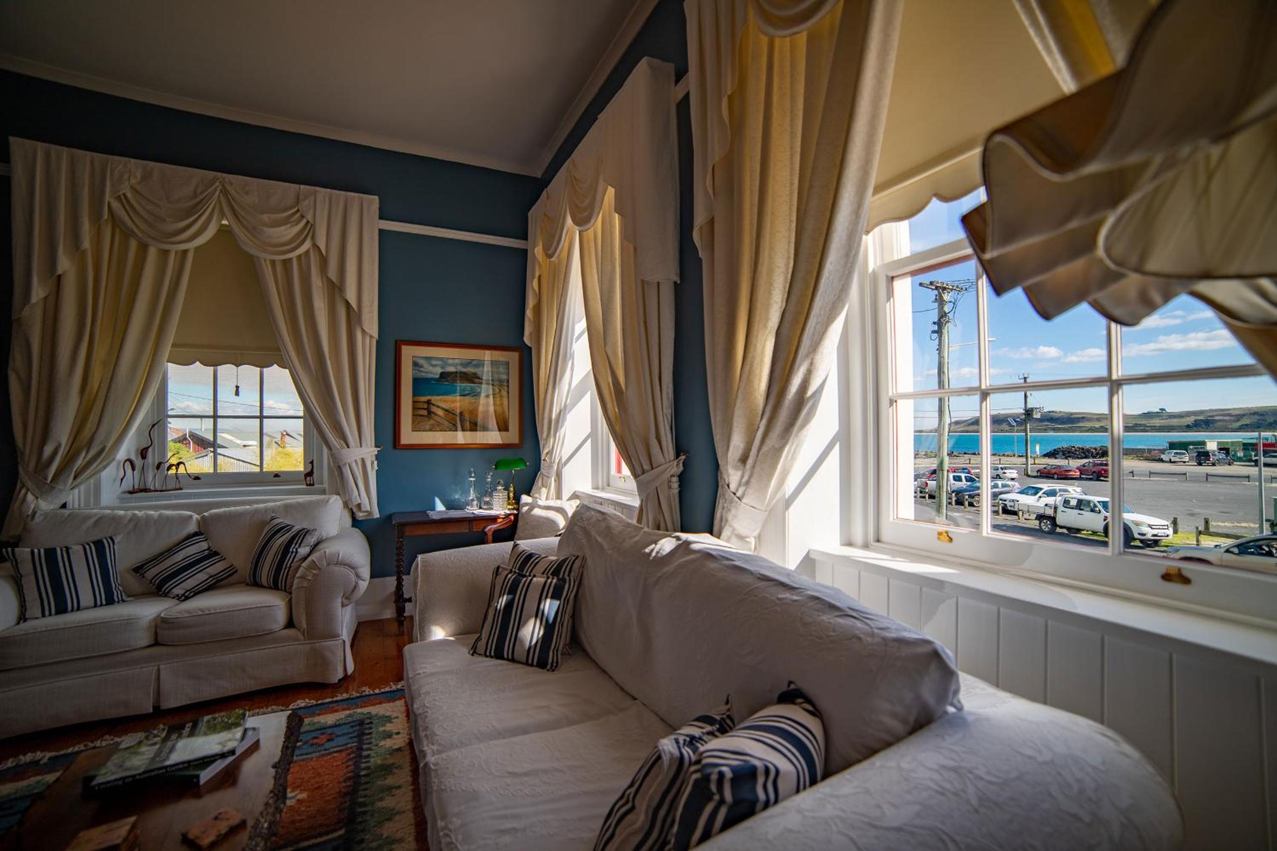 Deluxe Queen Room photo 3