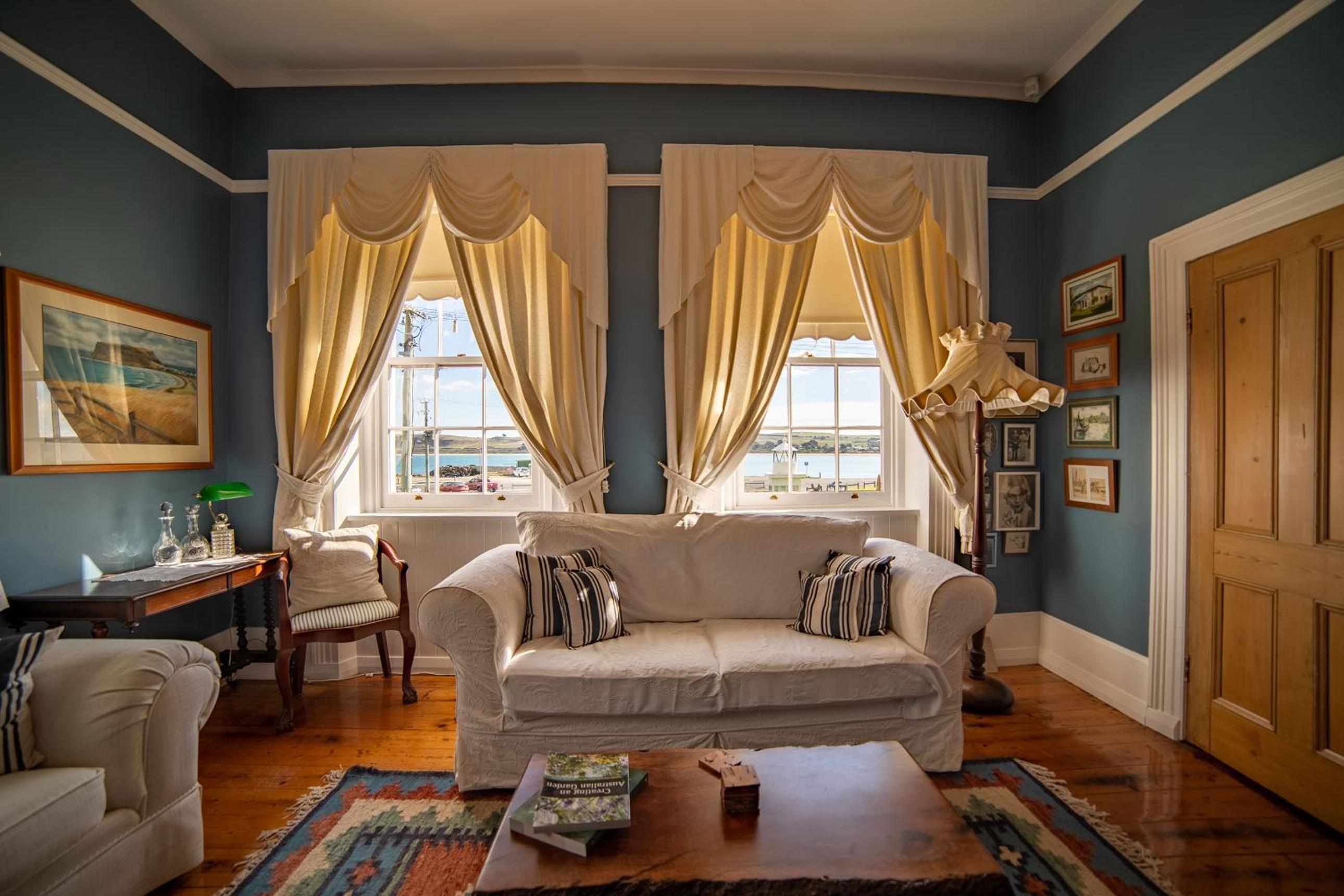 Deluxe Queen Room photo 2