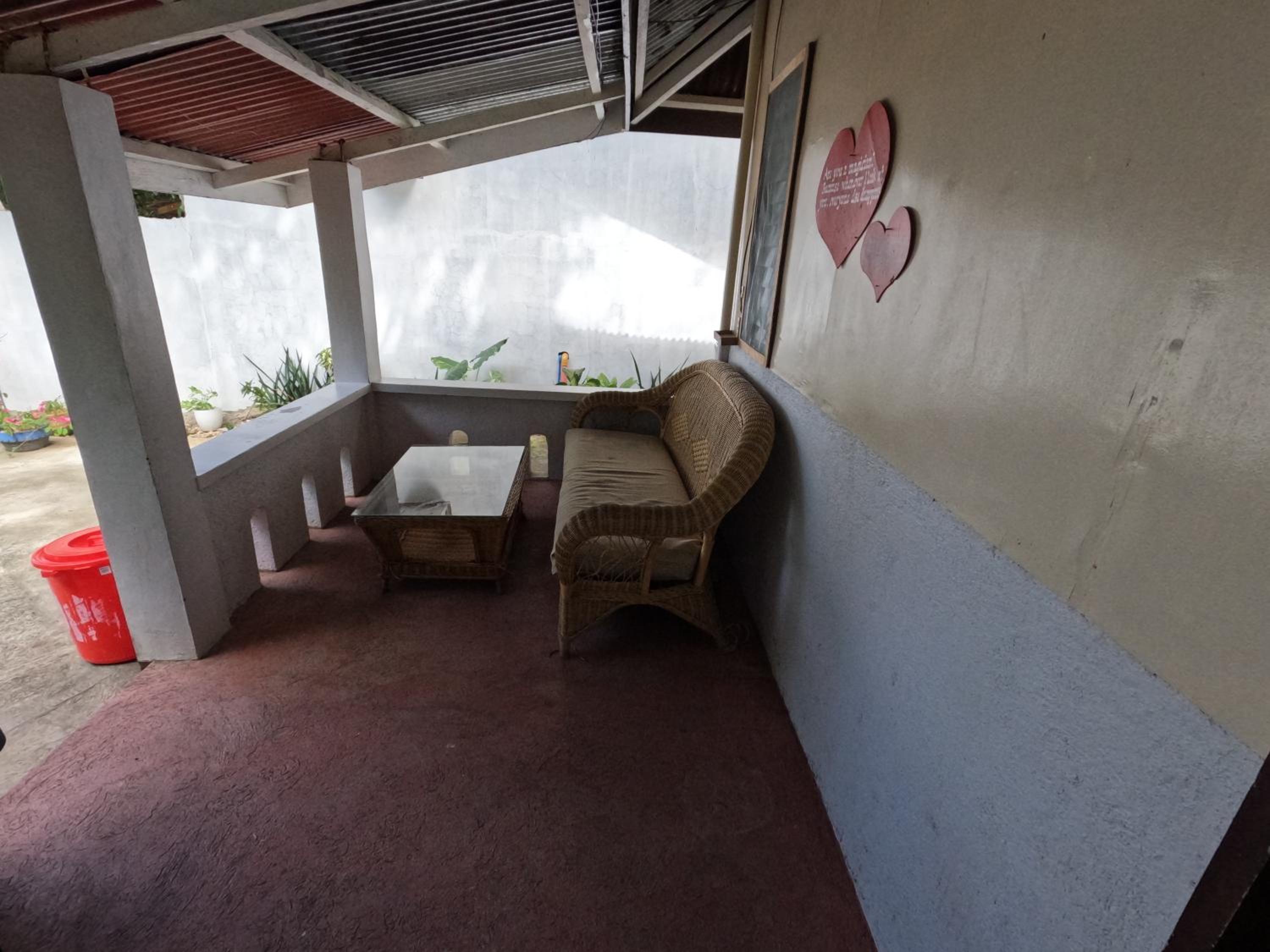 Quadruple Room with Private Bathroom - Photo 7