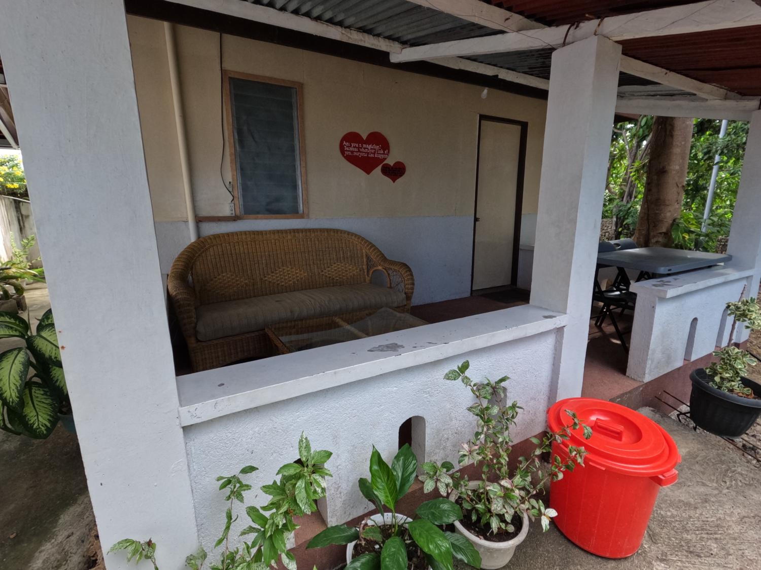 Quadruple Room with Private Bathroom - Photo 10