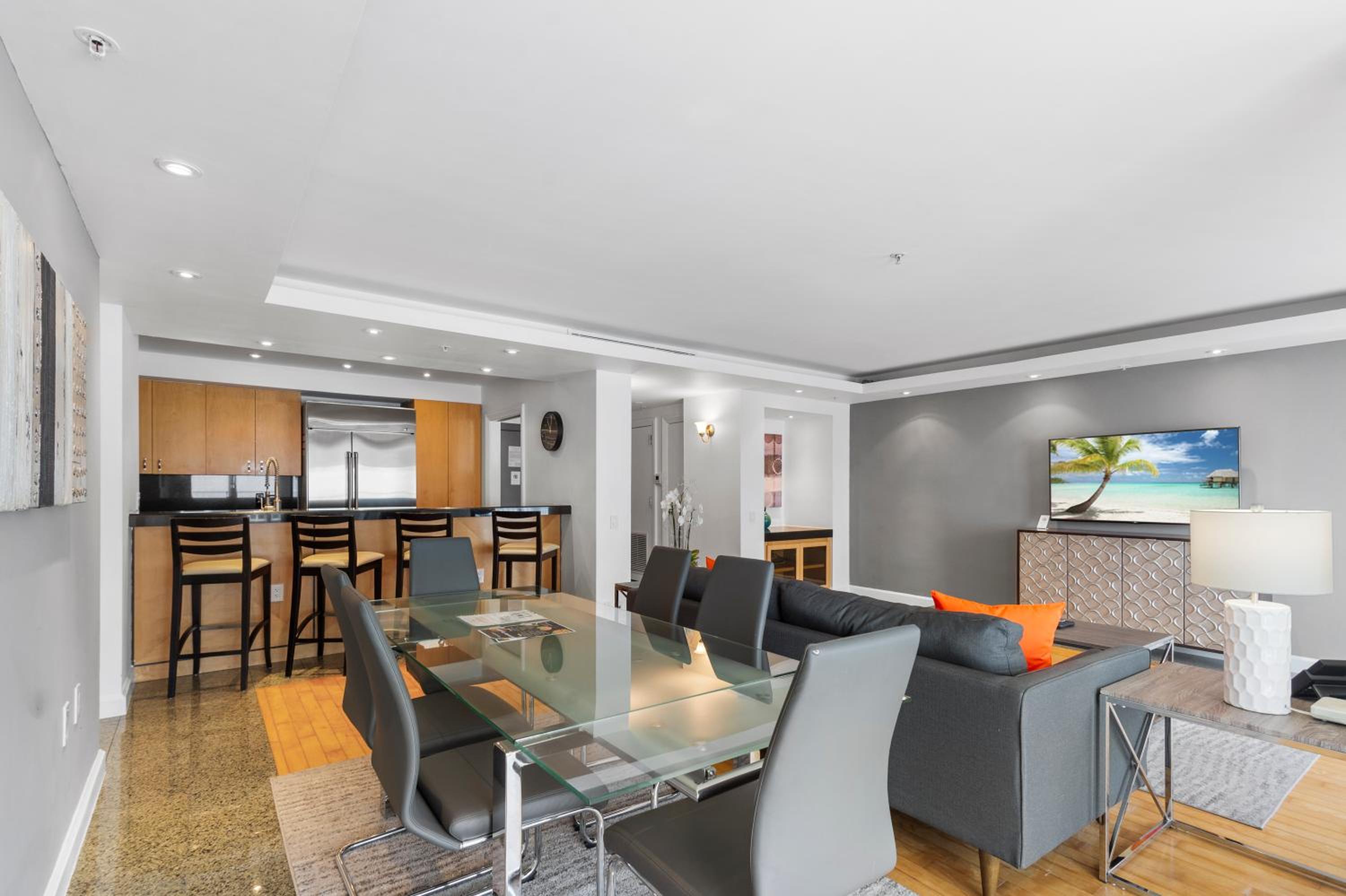 Penthouse Luxury Two Bedroom Suite - Photo 1