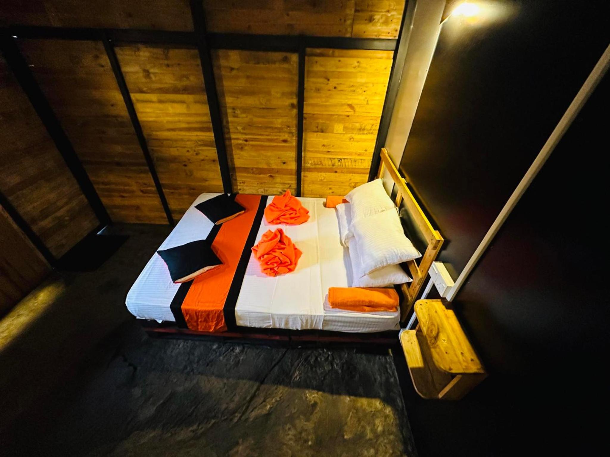Standard Double Room with Fan photo 3
