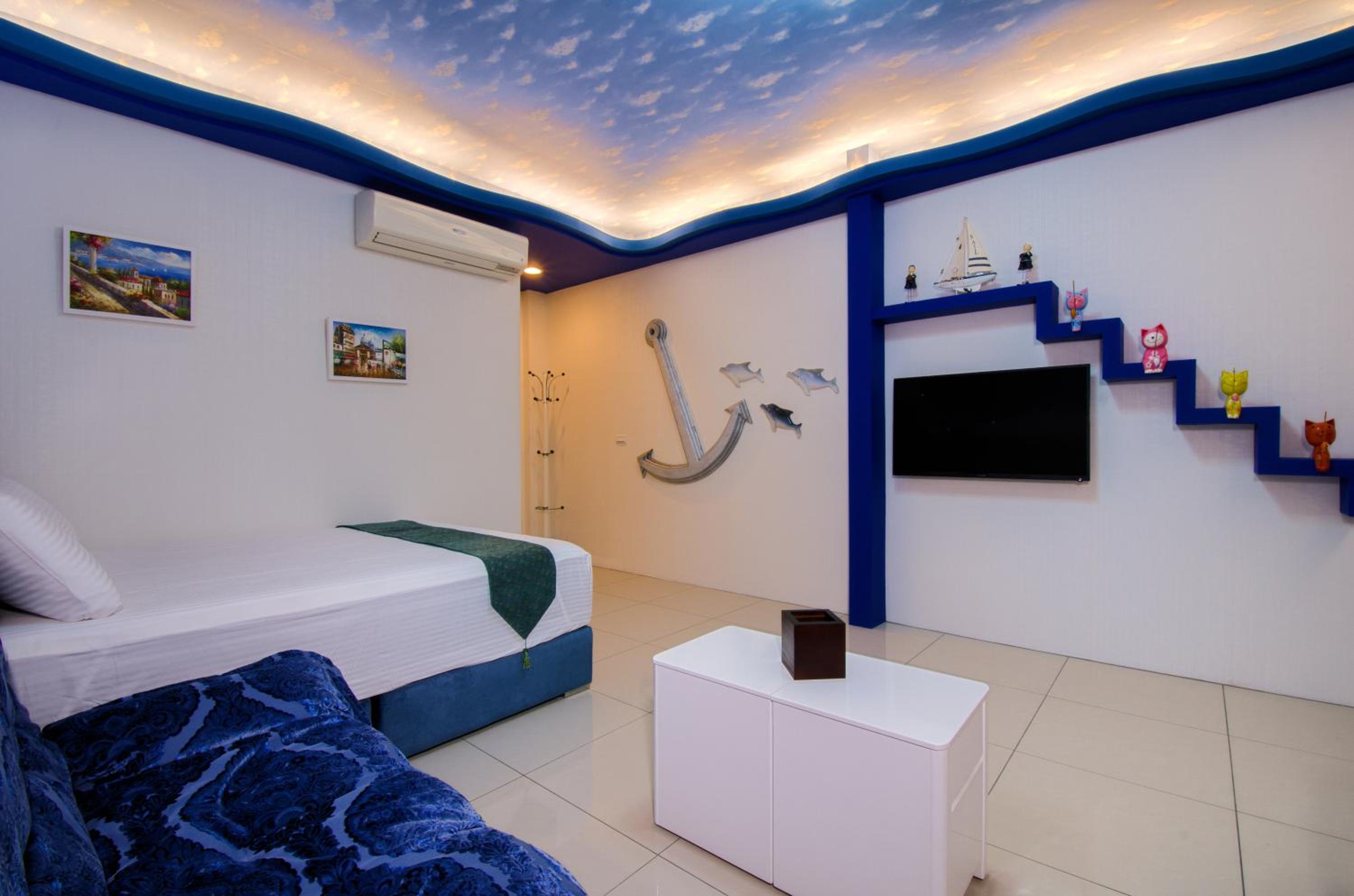 Standard Twin Room photo 1