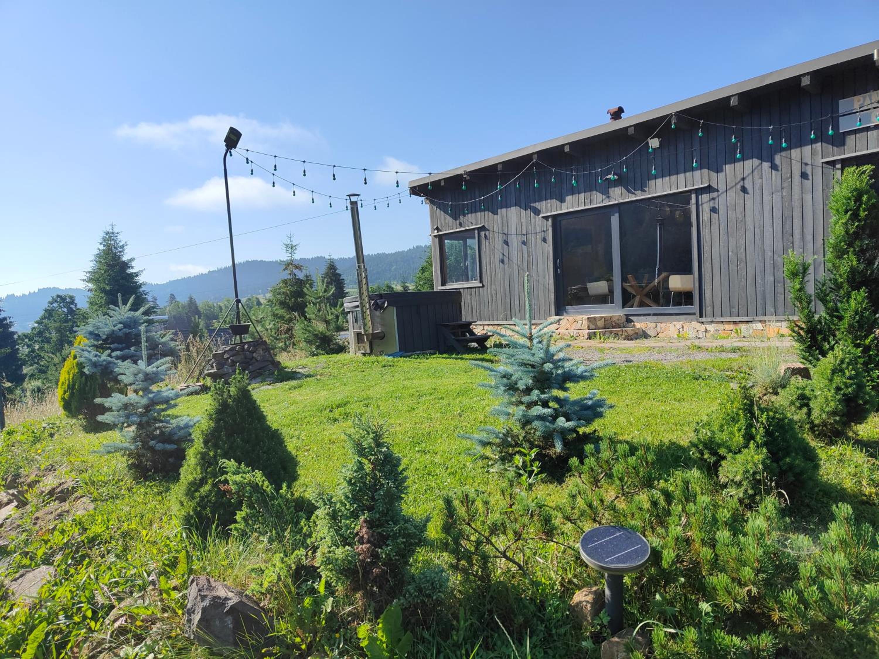 Two-Bedroom House - Photo 2