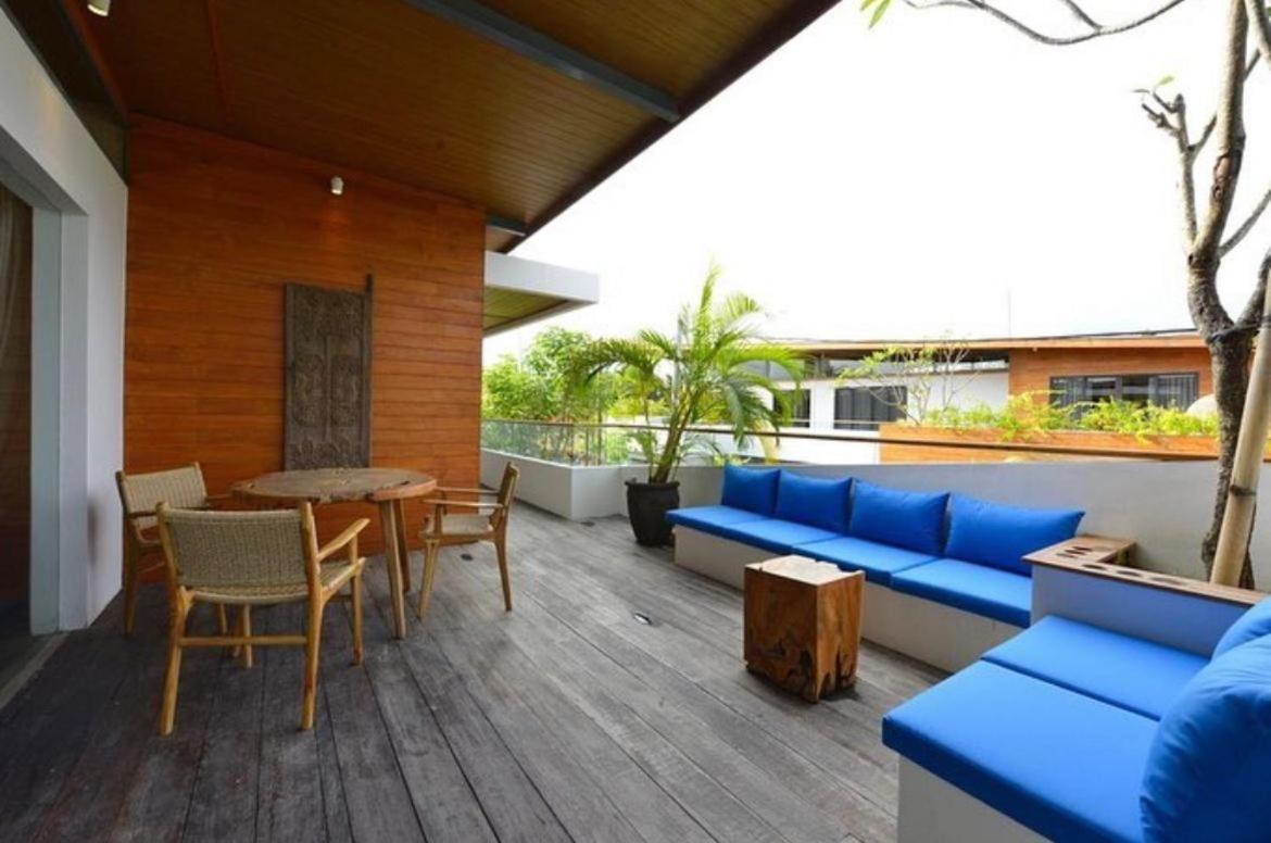Two-Bedroom Villa - Photo 2
