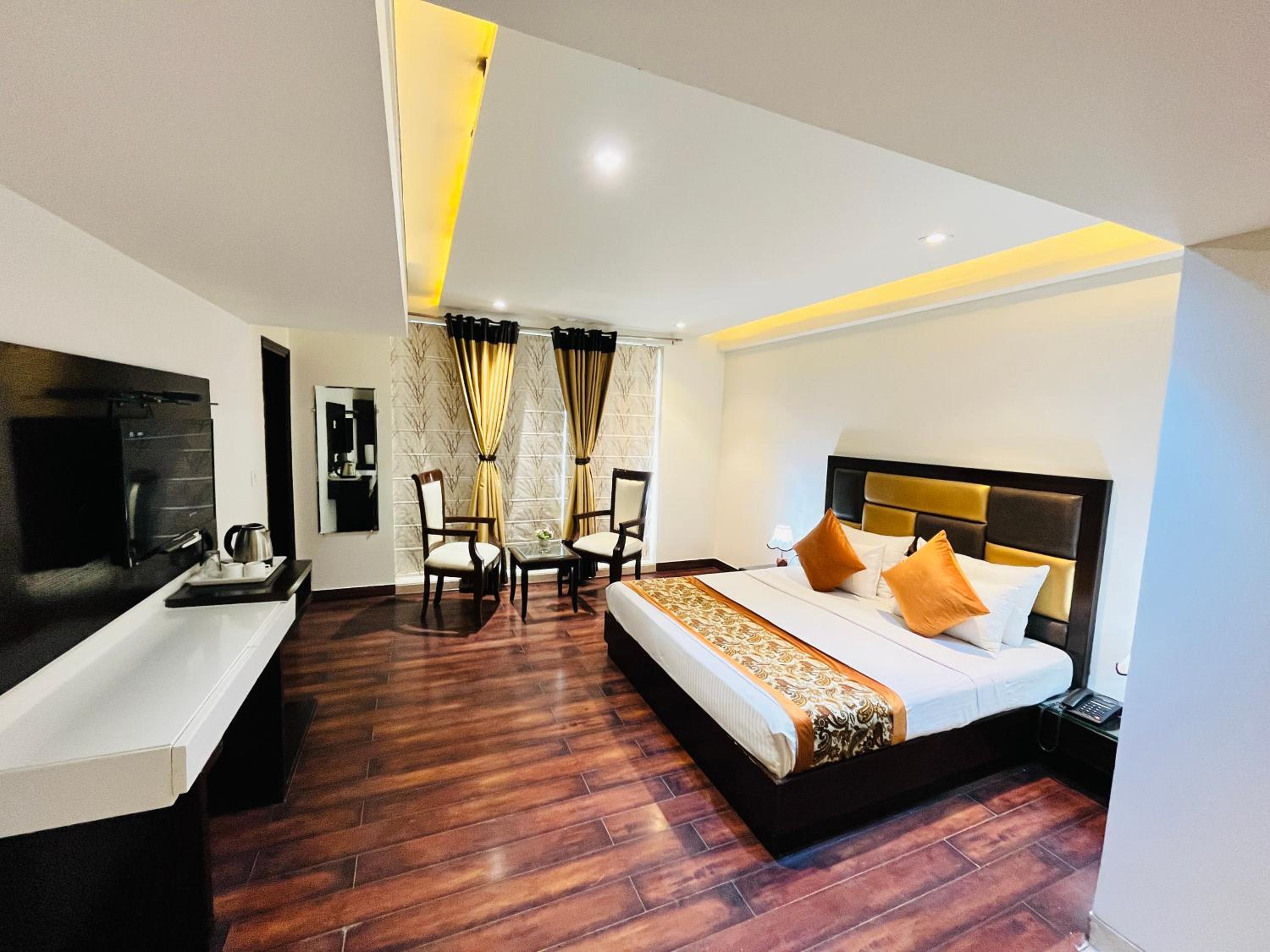 Executive Suite