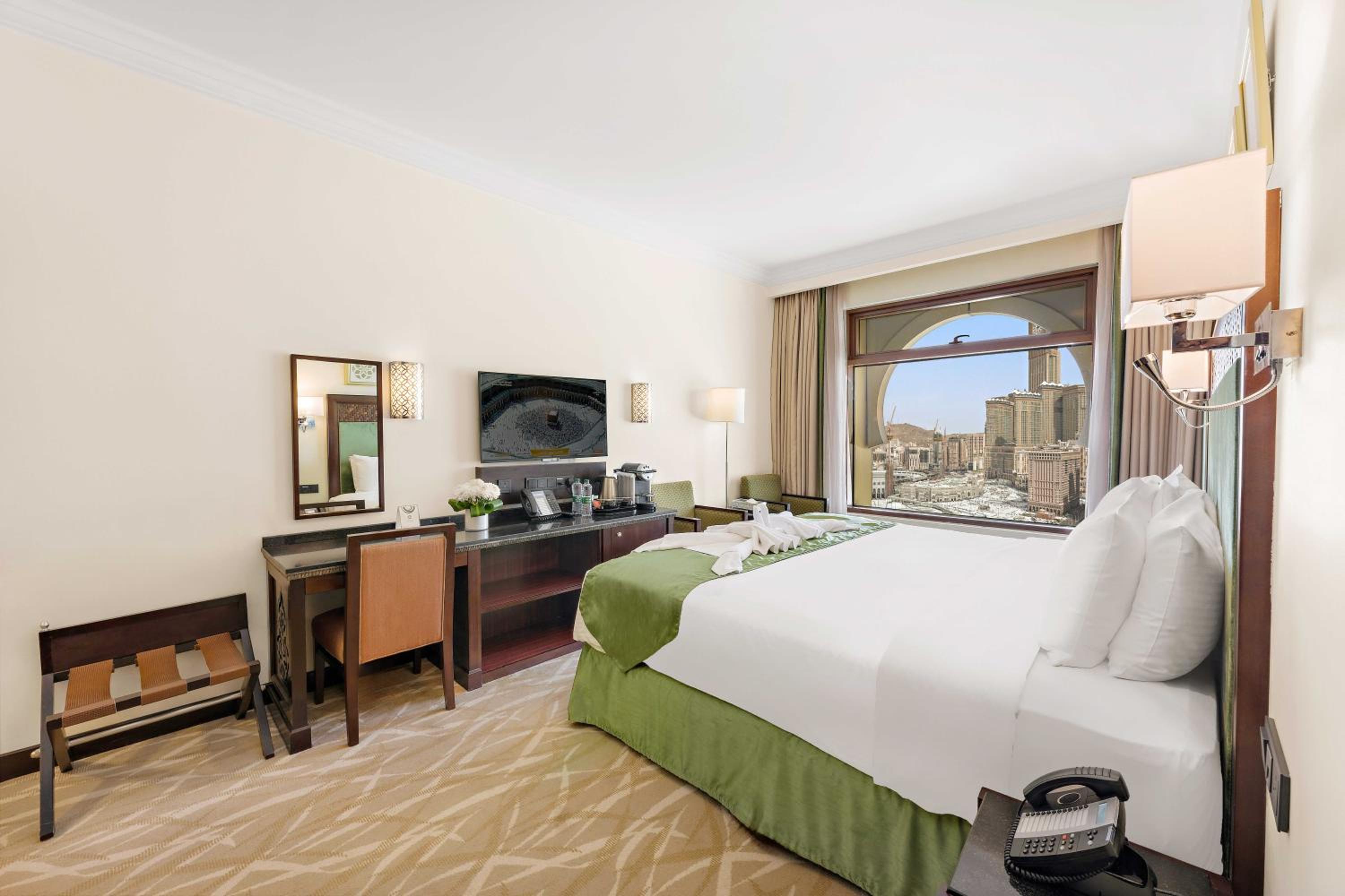 Executive Suite Haram View photo 1